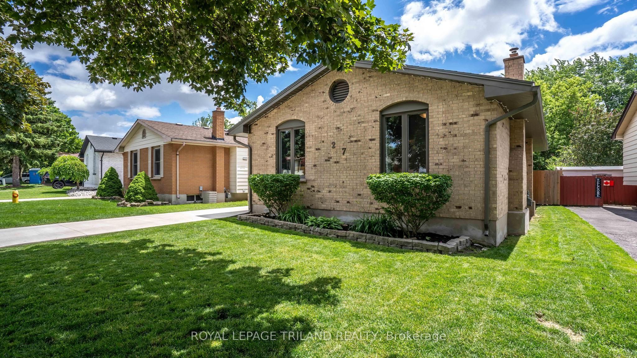 27 PATIENCE Crescent, London South, ON N6E 2K7 photo 3