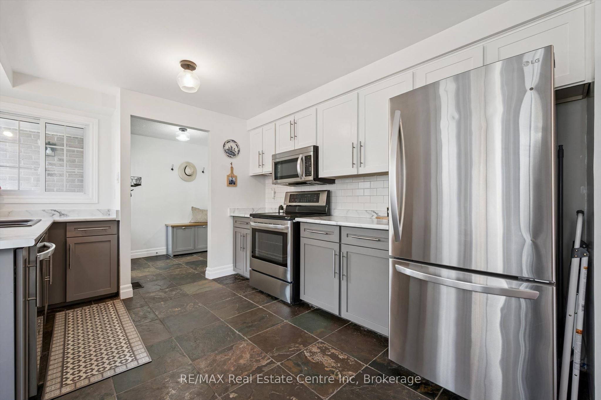 106 WOODLAWN Road E 3, Guelph, ON N1E 1B7 photo 4