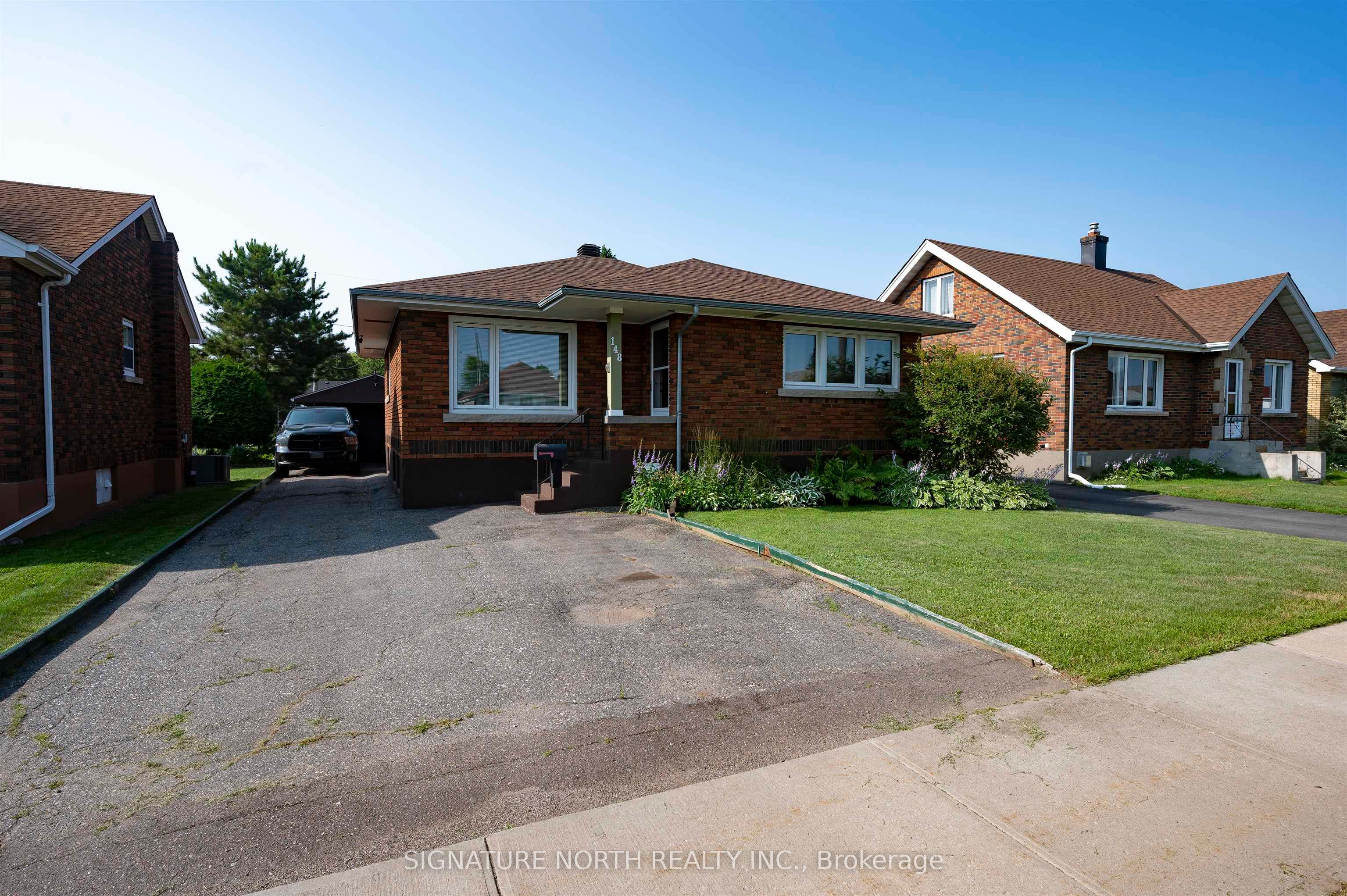 148 Brock Street East, Thunder Bay, ON P7E 4H2