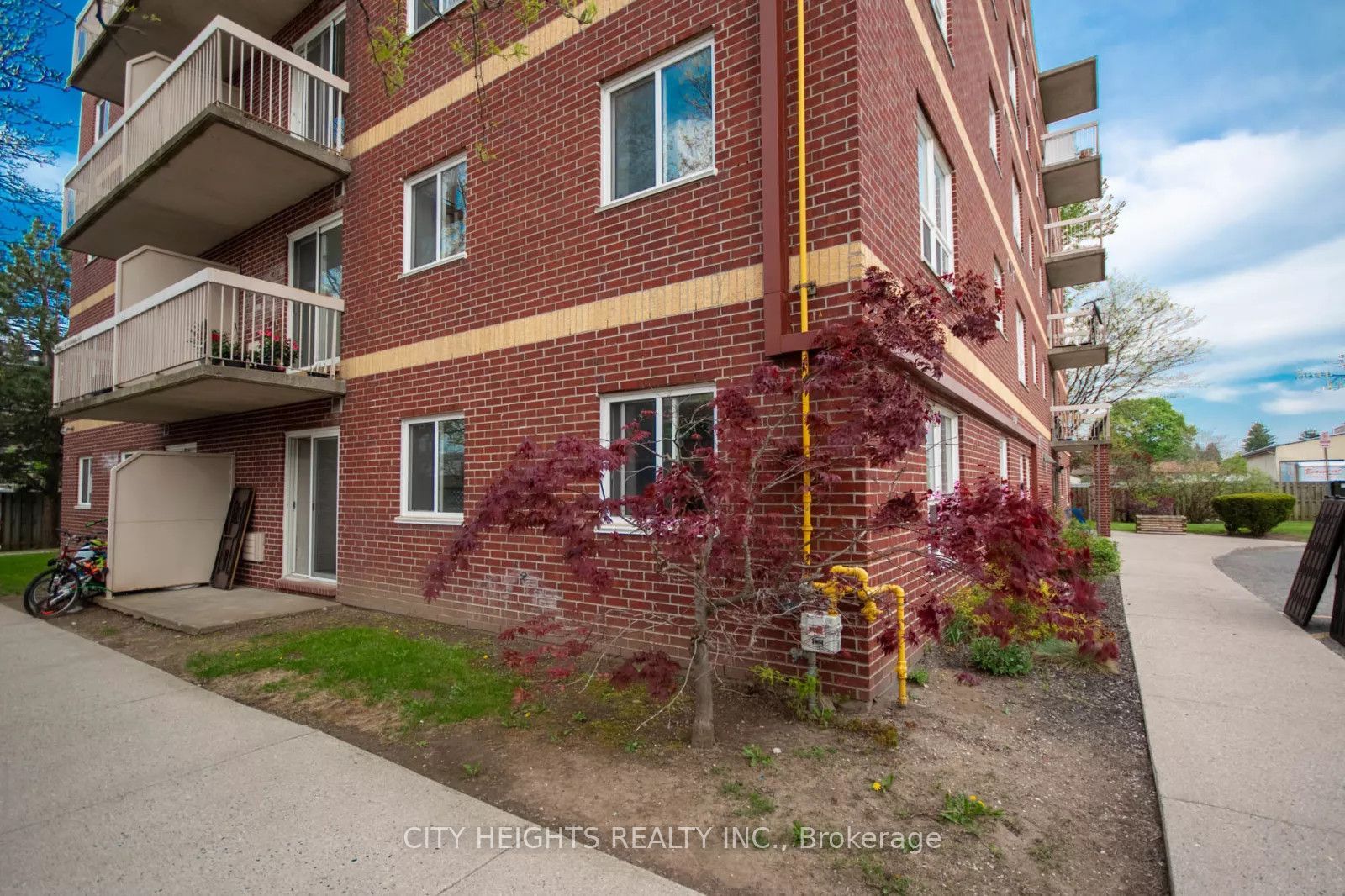 626 First Street 101, London East, ON N5V 2A2 photo 2