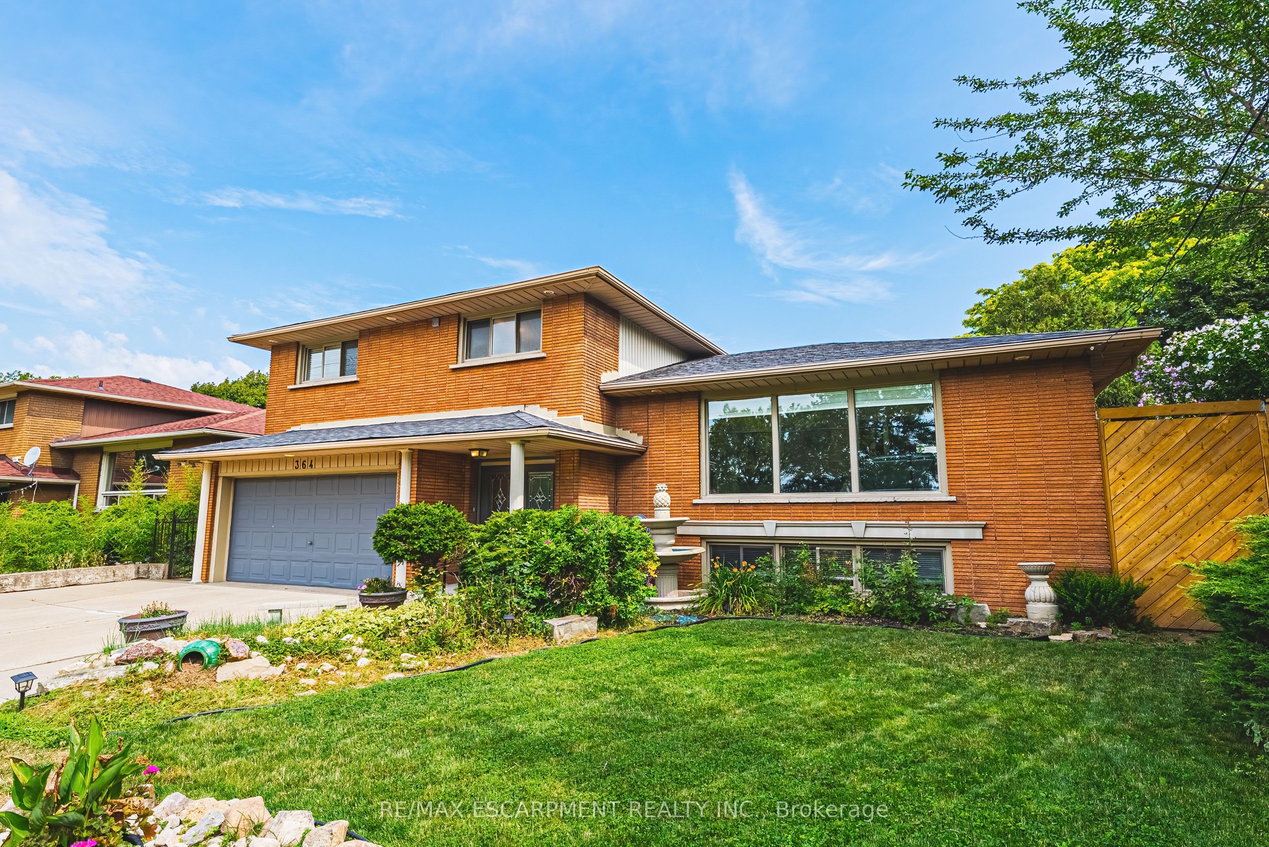 364 FENNELL Avenue W, Hamilton, ON L9C 1G4 photo 5