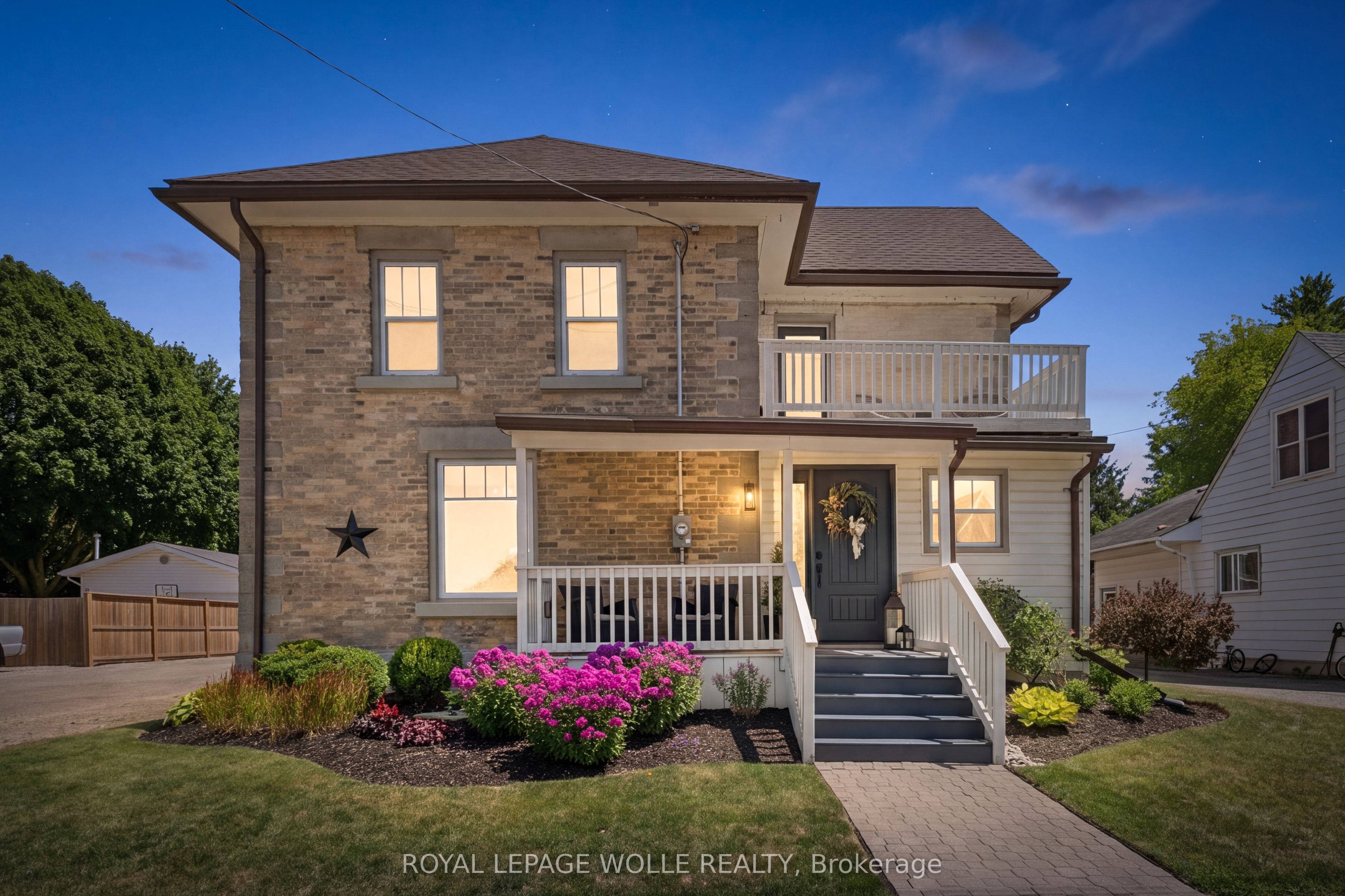 332 N Jane Street, Minto, ON N0G 2P0