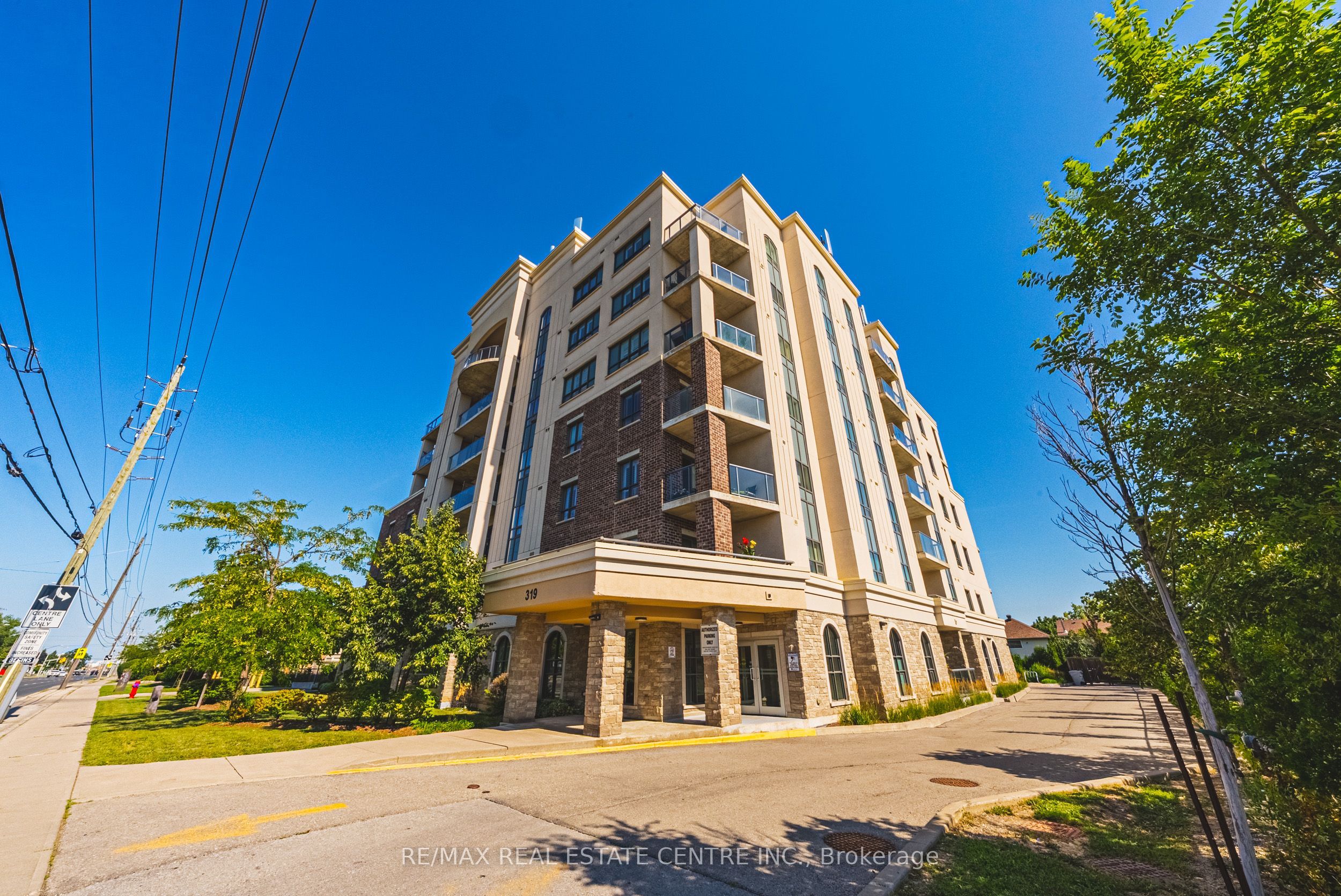 319 Highway 8 Road #308, Hamilton, ON L8G 0B1 photo 2