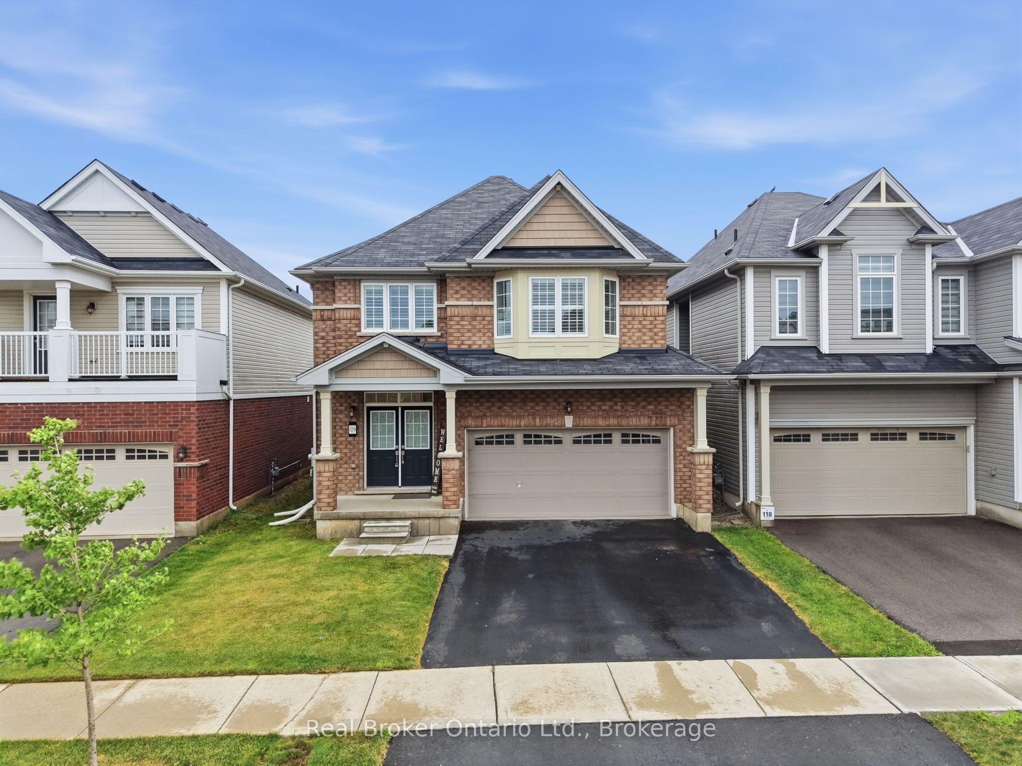 109 Longboat Run, Brantford, ON N3T 0R8
