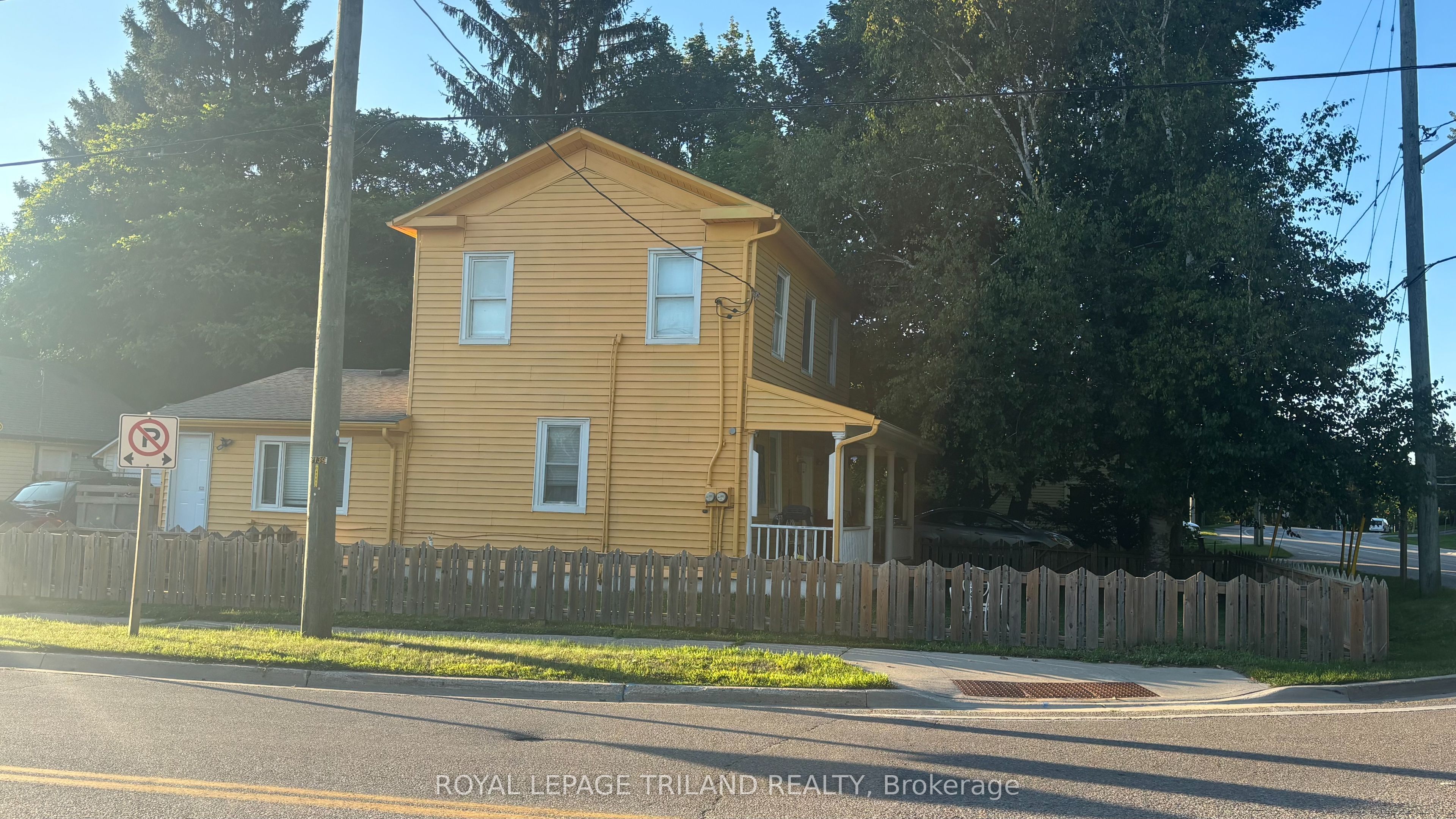 4597 Sunset Drive, Central Elgin, ON N5L 1B4