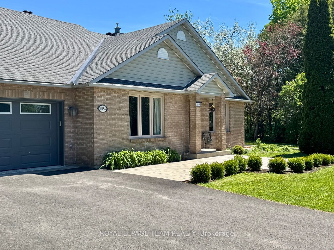 6584 Harvest Grove Drive, Greely - Metcalfe - Osgoode - Vernon and Area, ON K4P 1E9 photo 3