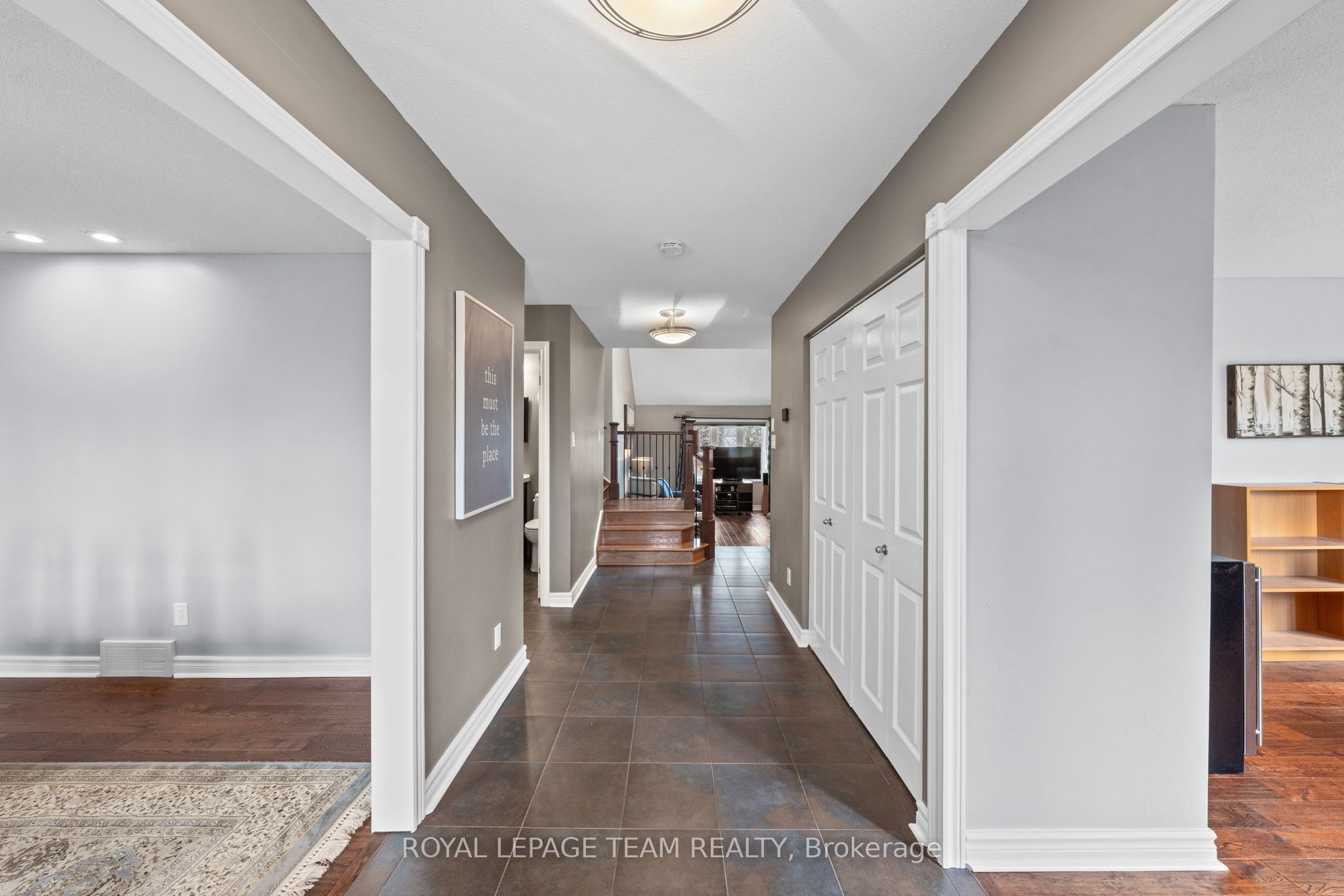 6584 Harvest Grove Drive, Greely - Metcalfe - Osgoode - Vernon and Area, ON K4P 1E9 photo 5