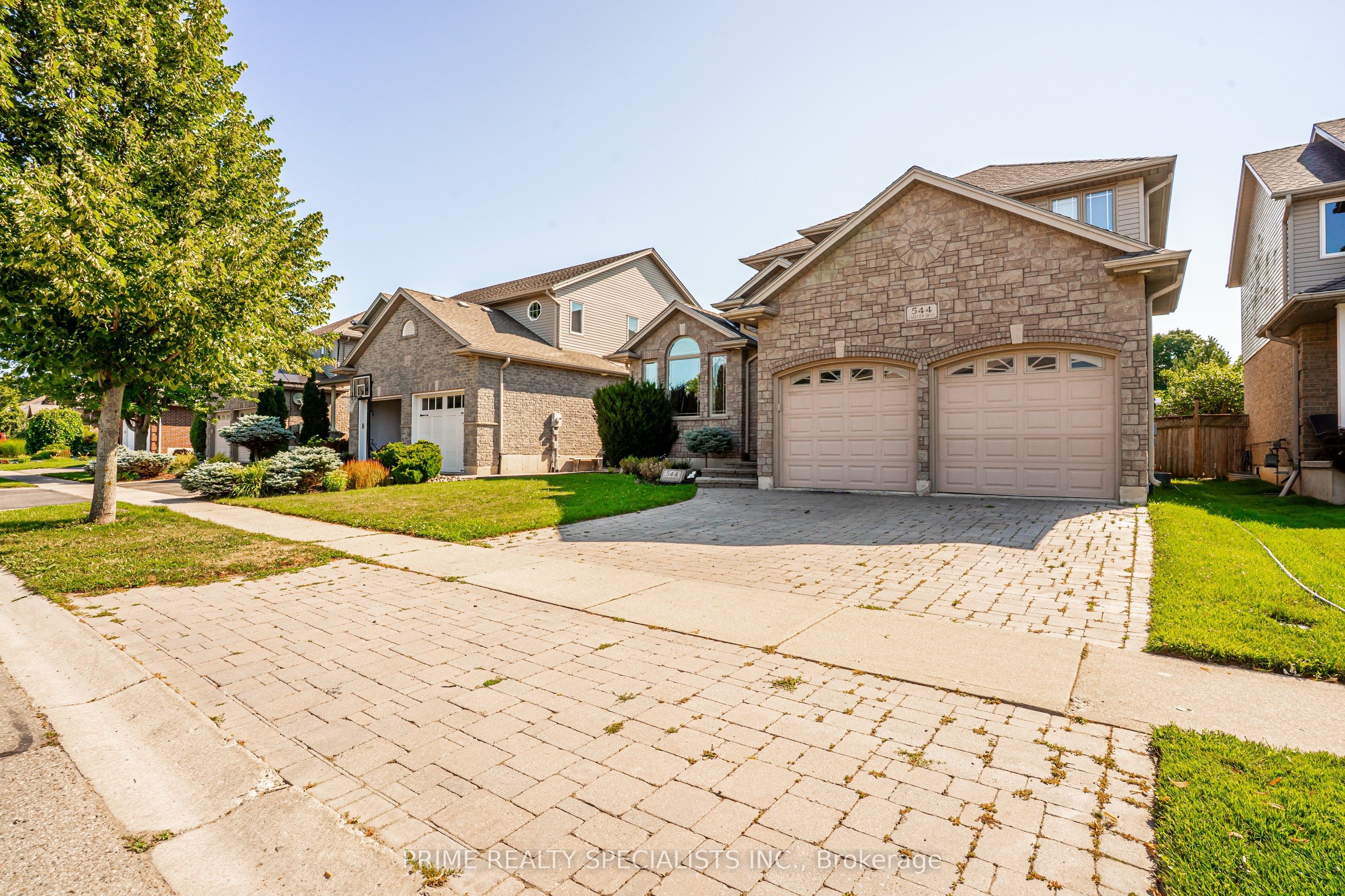 544 Lakeview Drive, Woodstock, ON N4T 1W1 photo 2