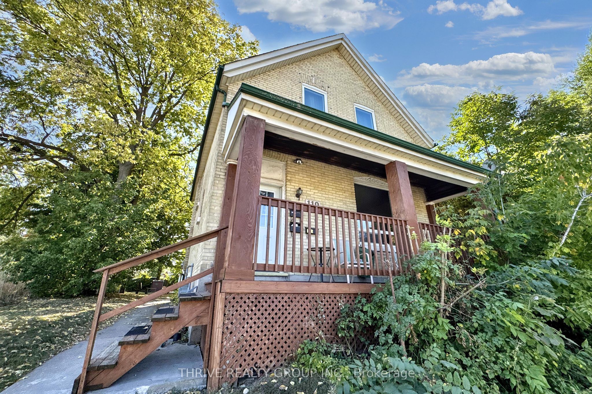 119 McClary Avenue Upper, London South, ON N5Z 2A6