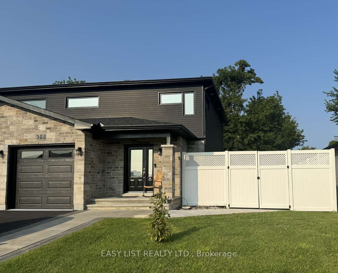 306 Belfort Crescent, Cornwall, ON K6H 0H3