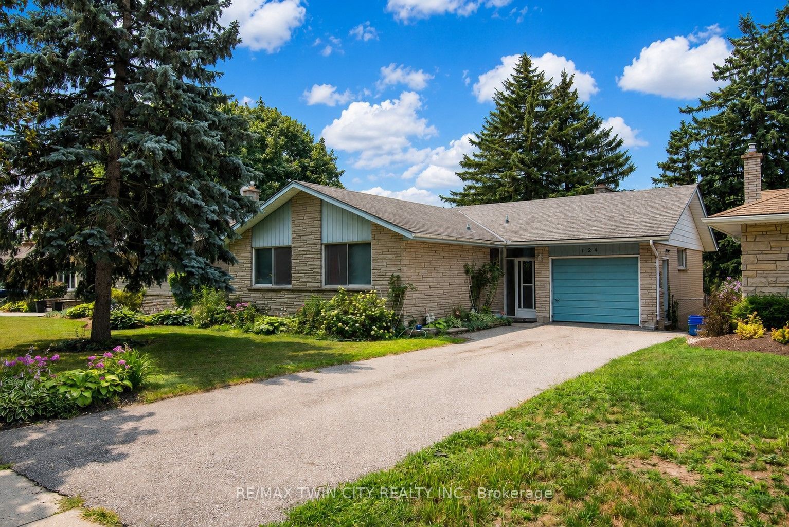 124 Carwood Avenue, Kitchener, ON N2G 3B9 photo 2