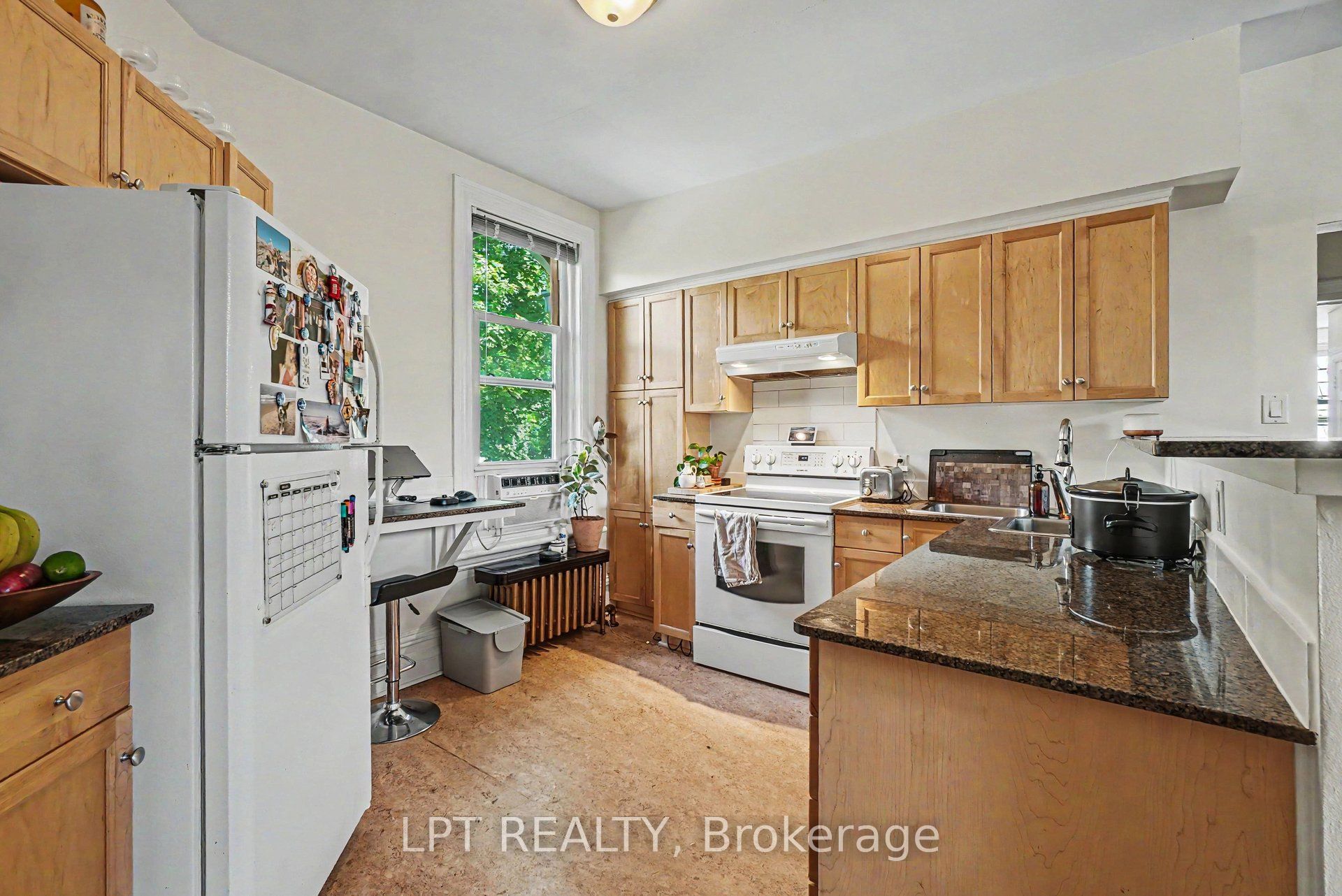 475 MacLaren Street 3, Ottawa Centre, ON K1R 5K5 photo 2