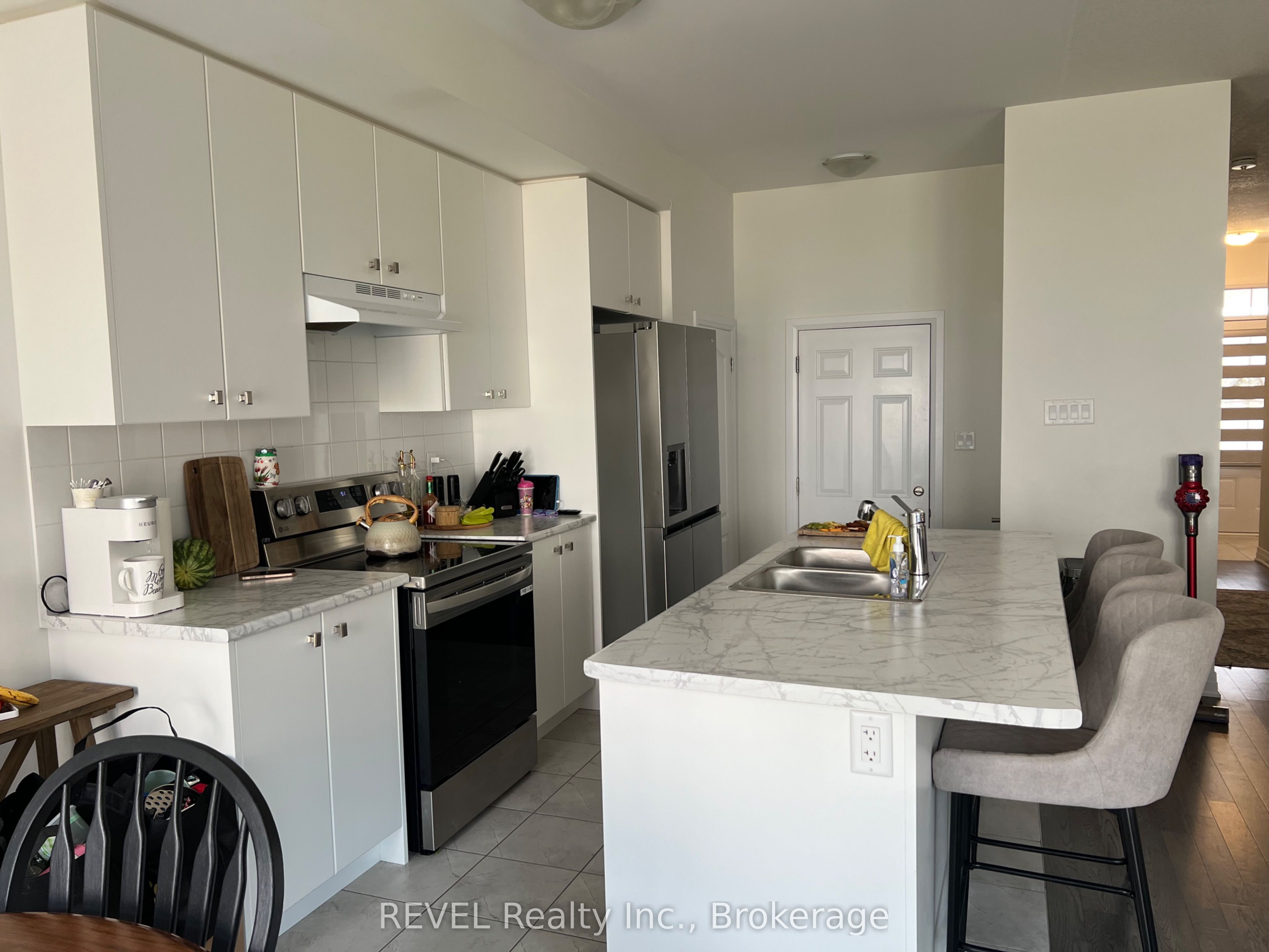 118 Varsity Drive, Welland, ON L3B 0N3 photo 5