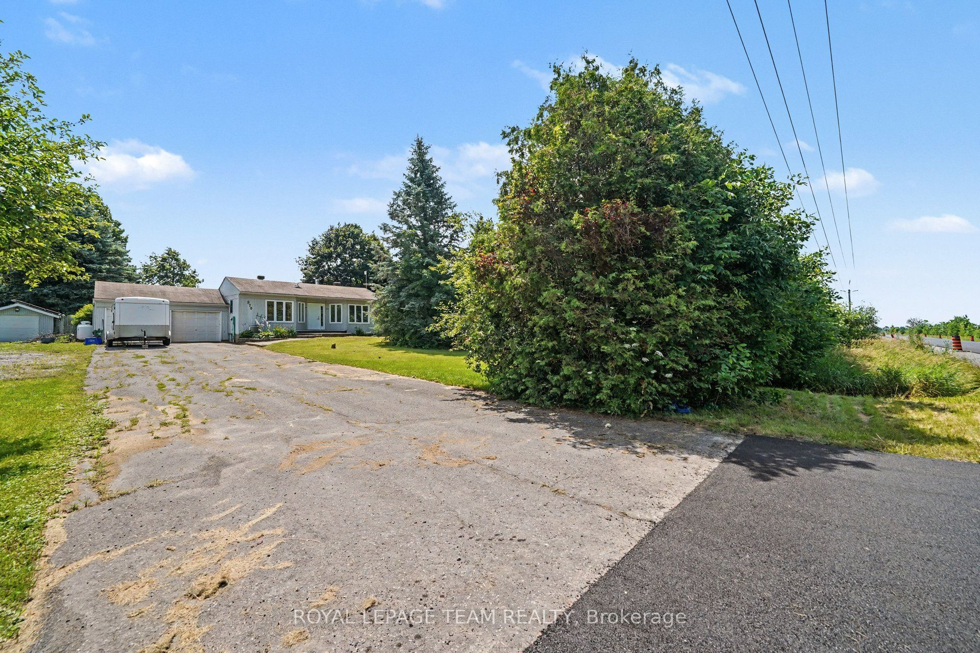 978 Rideau Road, Blossom Park - Airport and Area, ON K1X 1H5 photo 3