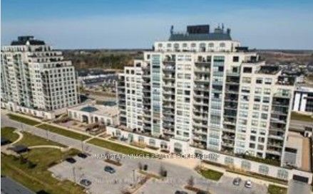 240 Villagewalk Boulevard 813, London North, ON N6G 0P6