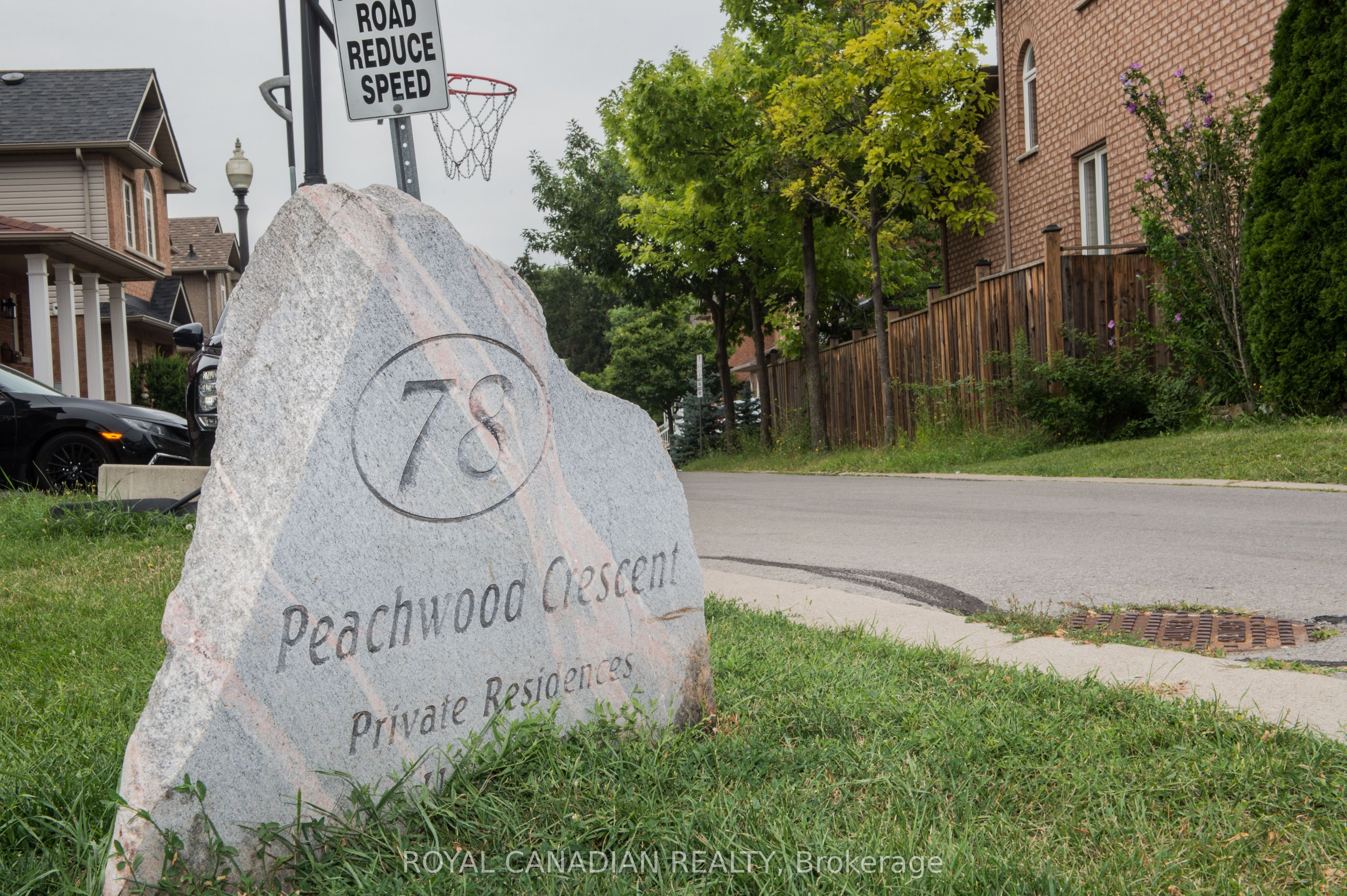 78 Peachwood Crescent 13, Hamilton, ON L8E 5Z8 photo 5