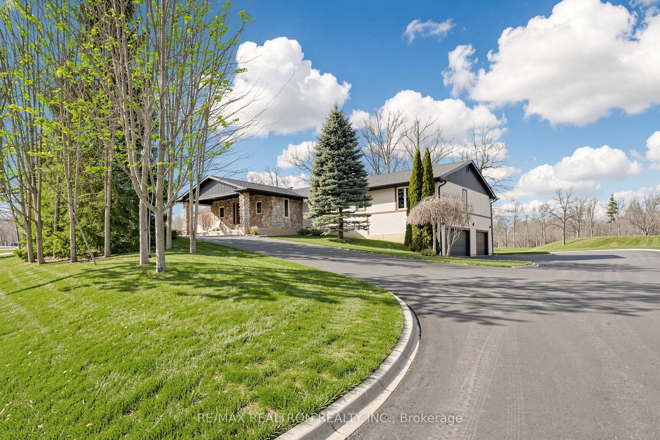 709 Roland Road, Pelham, ON L0S 1C0 photo 3