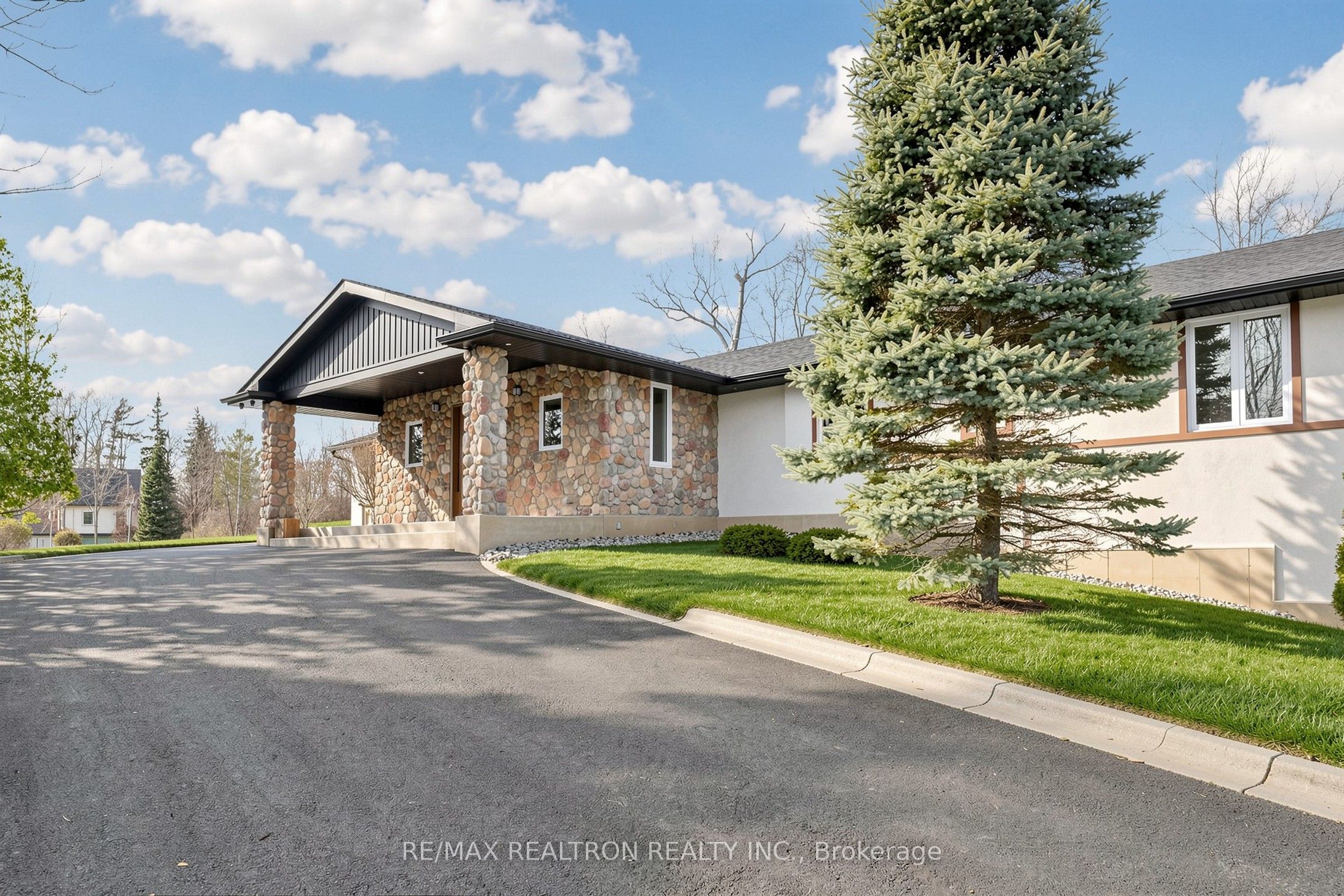 709 Roland Road, Pelham, ON L0S 1C0 photo 5
