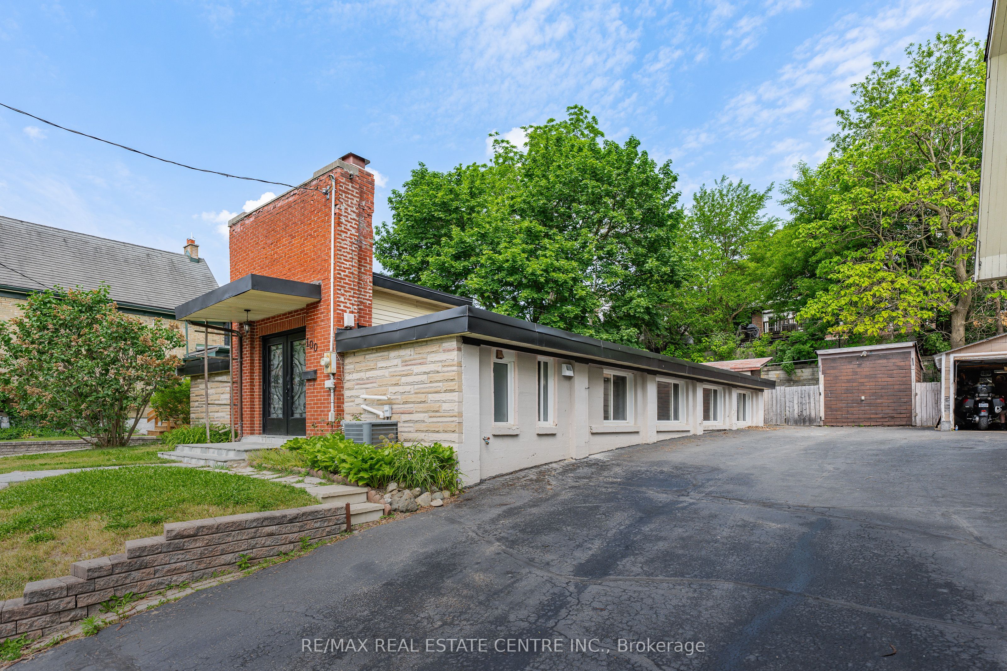 100 Mansion Street, Kitchener, ON N2H 2J9 photo 3