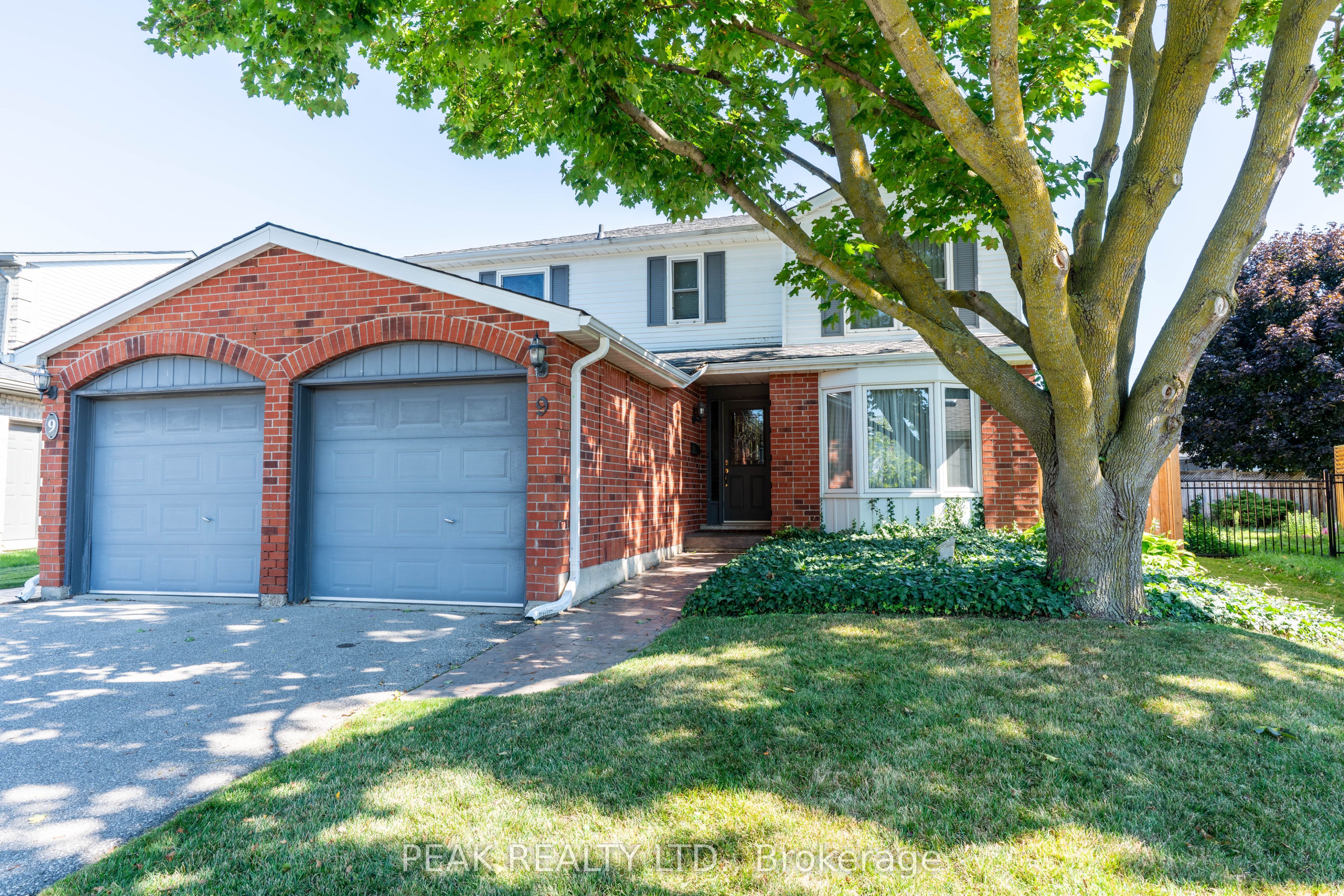 9 Havenwood Court, Kitchener, ON N2N 2K5