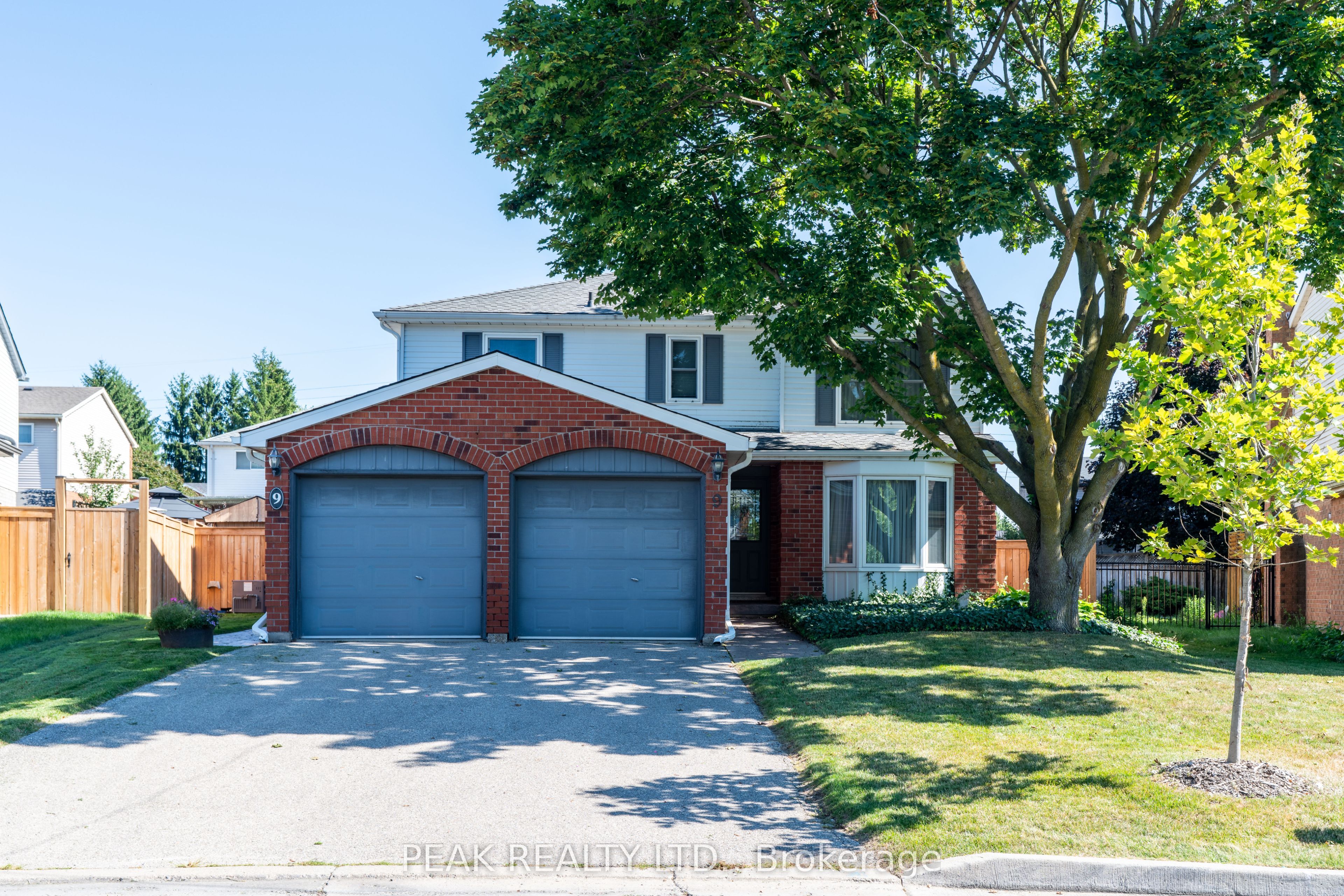 9 Havenwood Court, Kitchener, ON N2N 2K5 photo 2