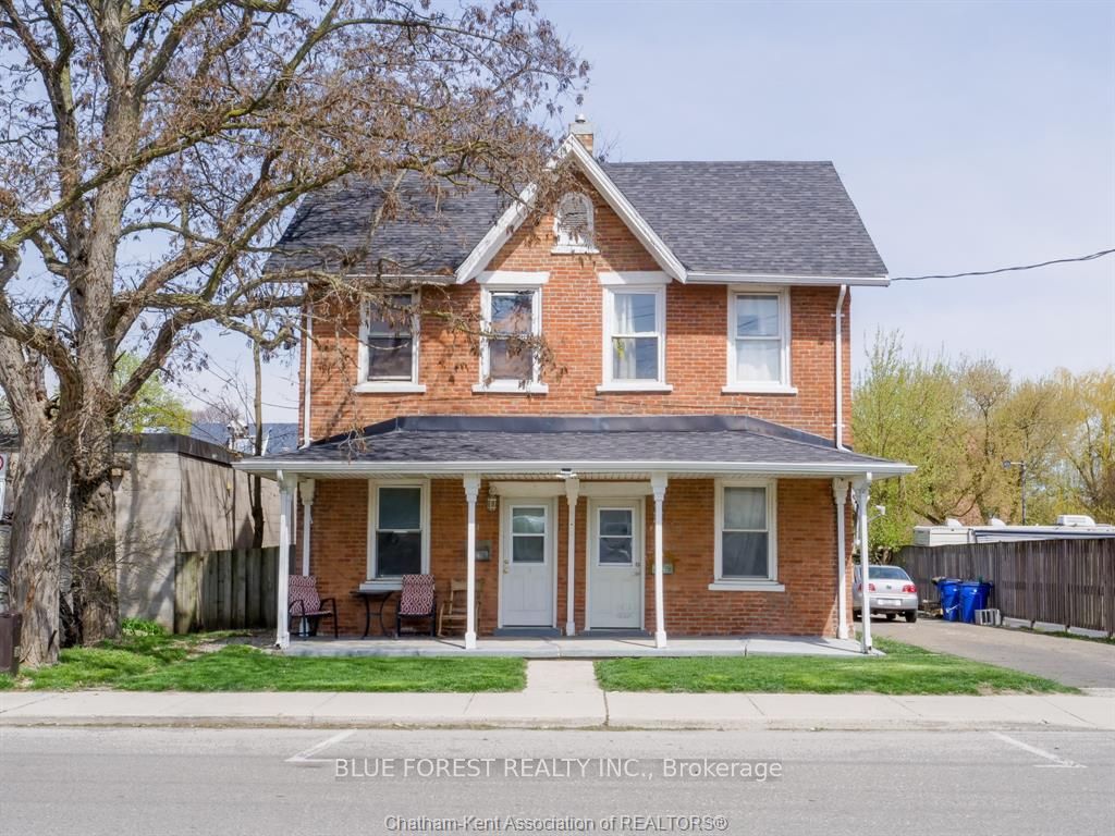 41 Adelaide Street S, Chatham-Kent, ON N7M 4R1