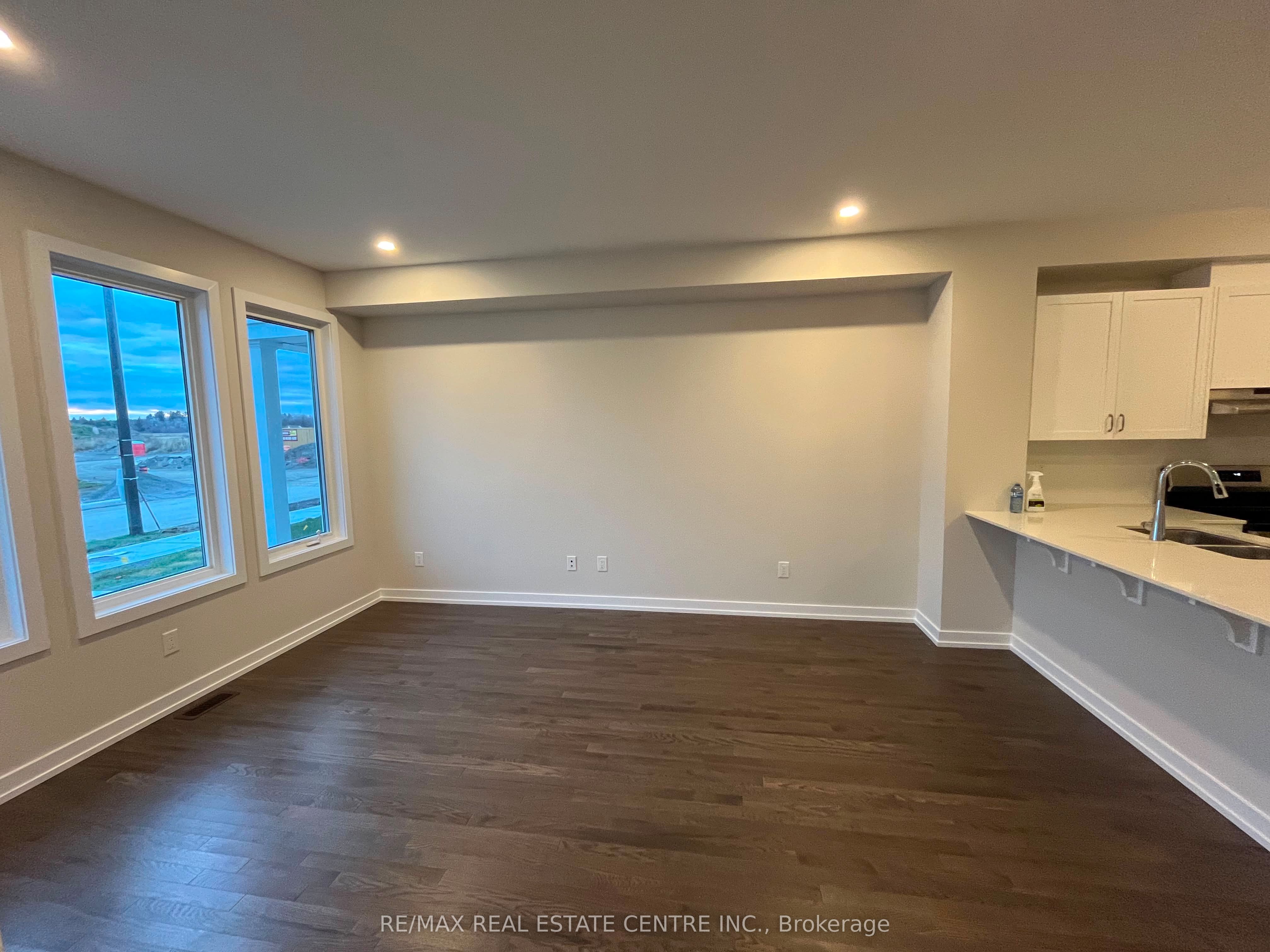 540 Oldenburg Avenue, Stittsville - Munster - Richmond, ON K0A 2Z0 photo 3