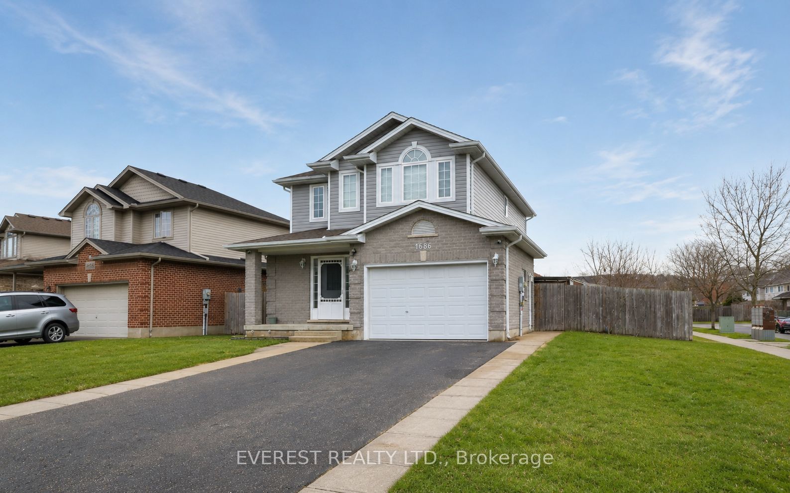 1686 Blackmaple Crescent, London East, ON N5Y 6L6 photo 3