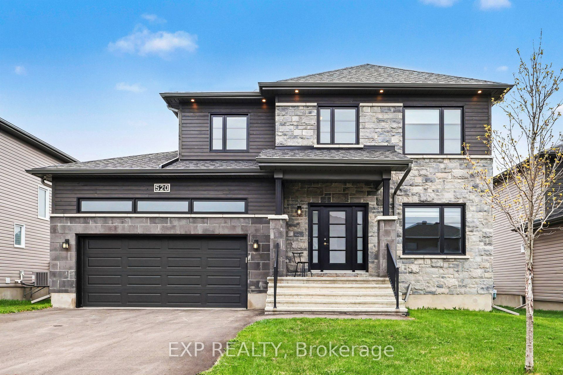 520 Lucent Street, Russell, ON K4R 0G3
