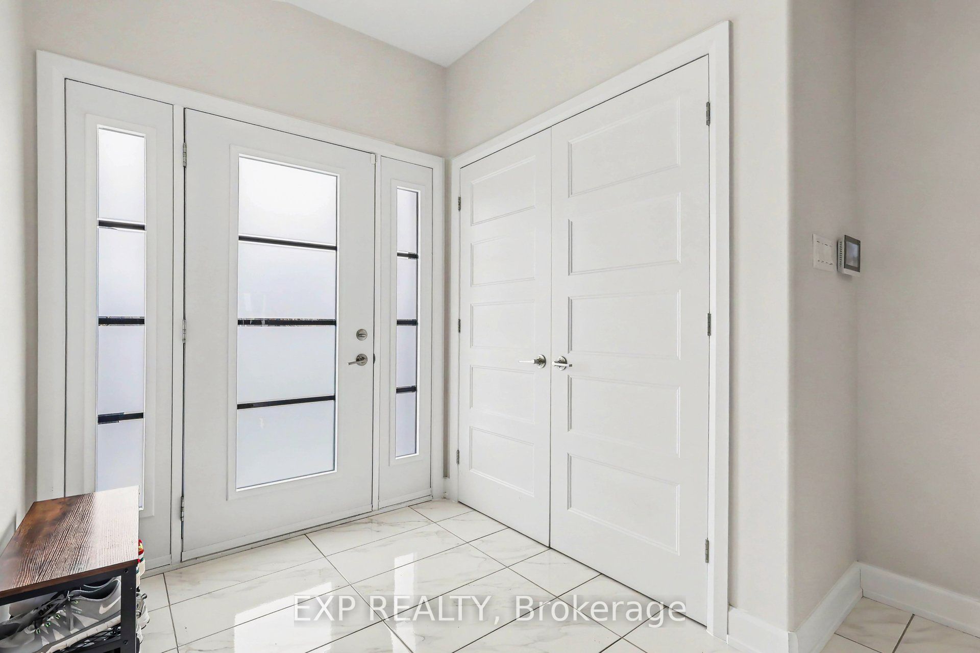 520 Lucent Street, Russell, ON K4R 0G3 photo 2
