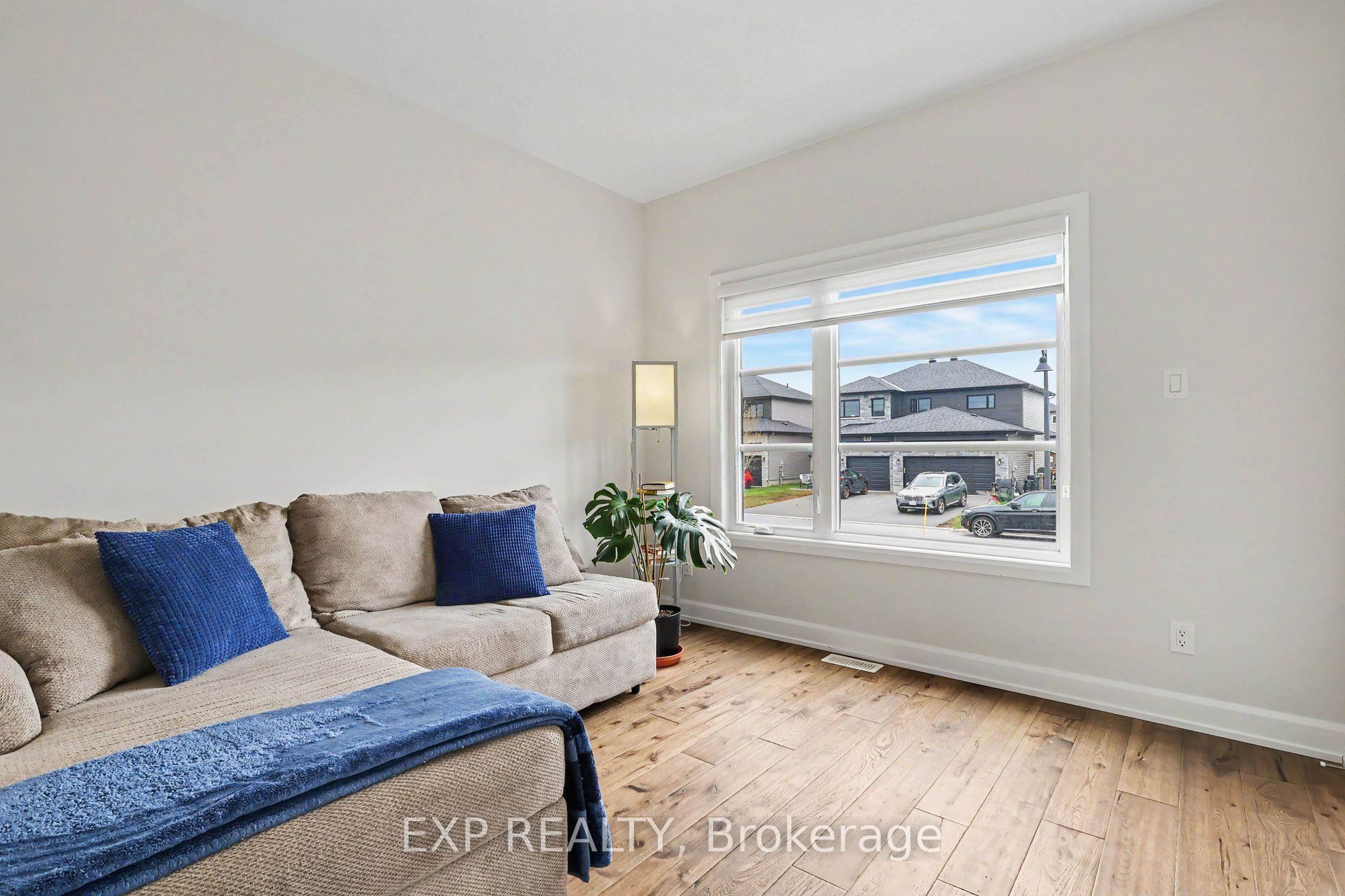 520 Lucent Street, Russell, ON K4R 0G3 photo 3