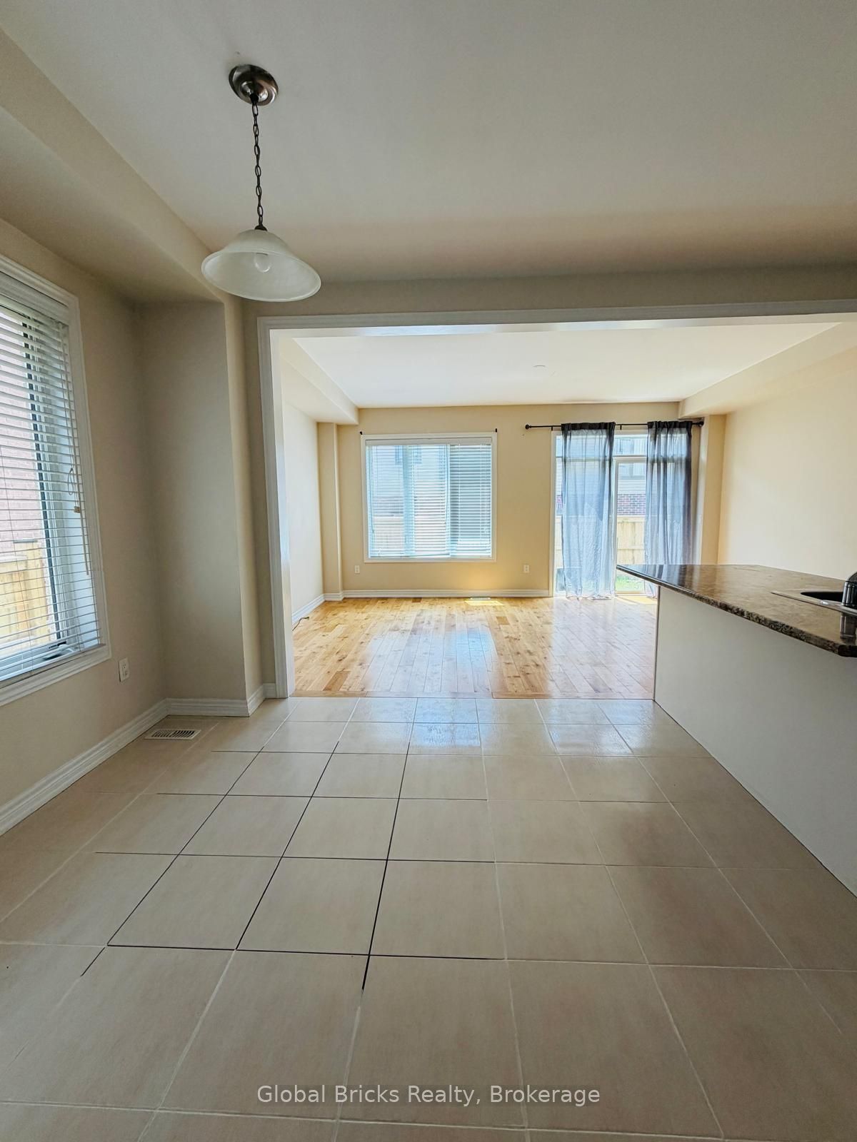 16 Talence Drive, Hamilton, ON L8J 2T7 photo 5