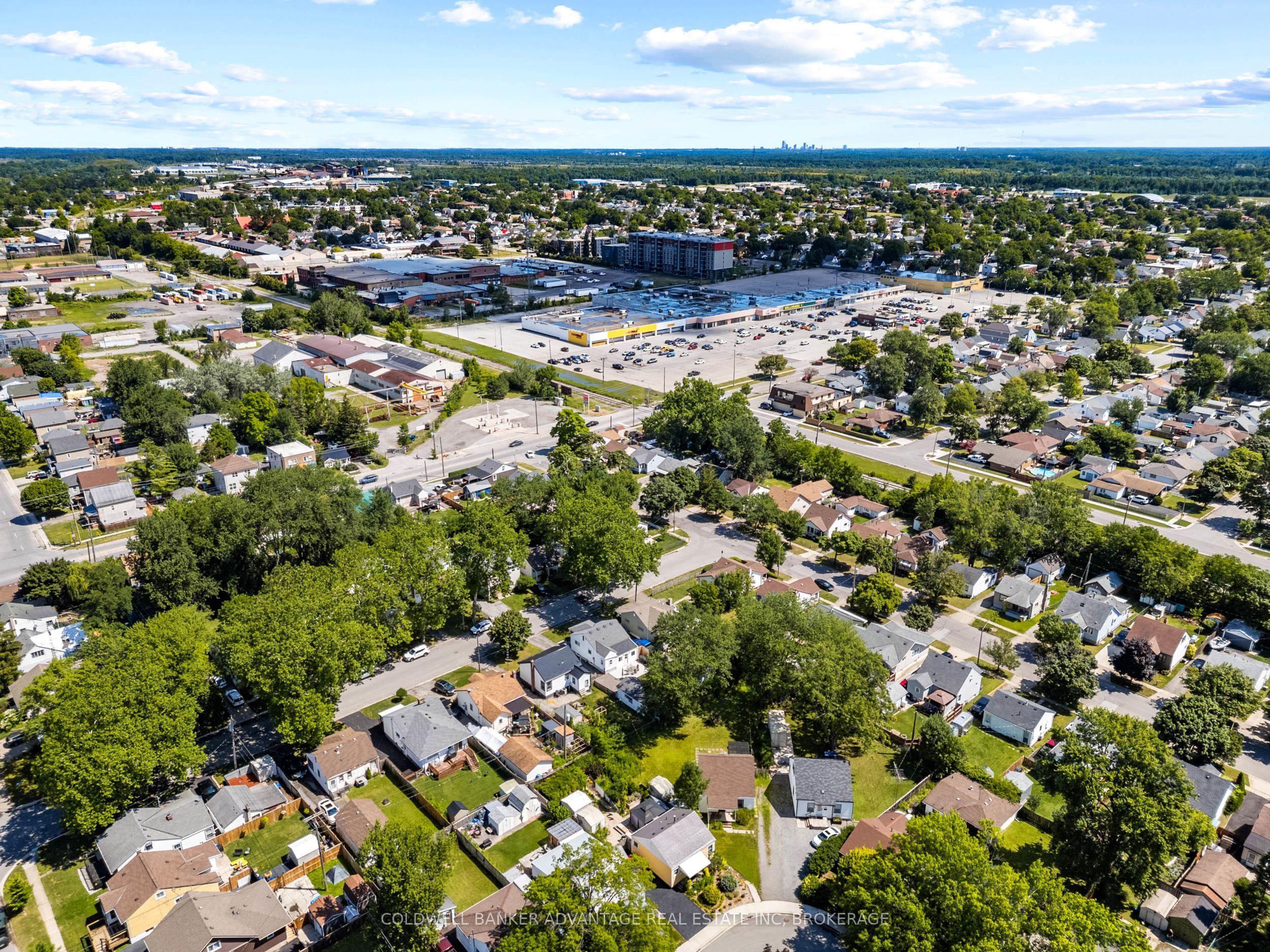 27 Achilles Avenue, Welland, ON L3B 4S3 photo 3