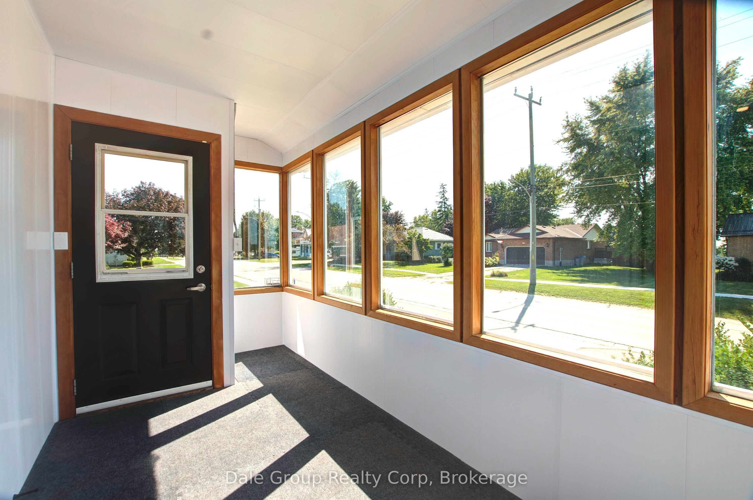 293 Albert Street, Central Huron, ON N0M 1L0 photo 2