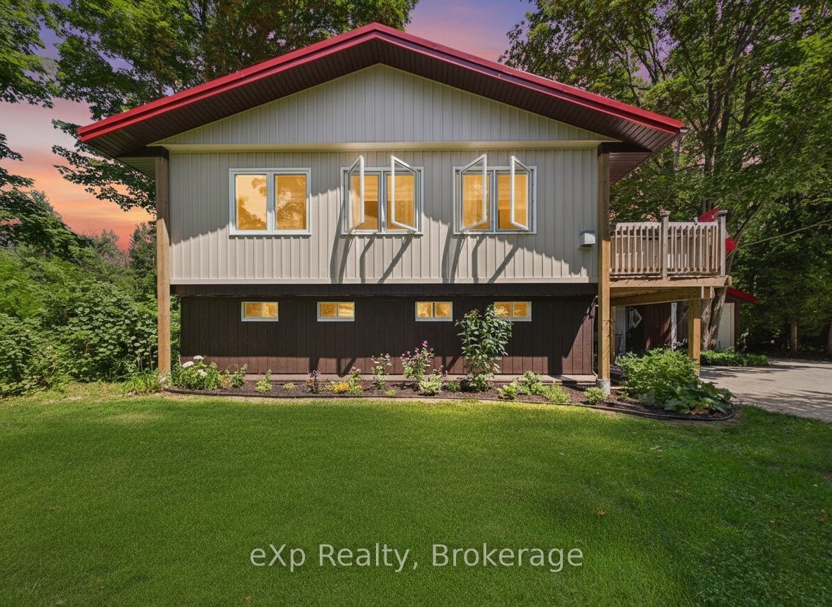 330 Tyendinaga Drive, Saugeen Shores, ON N0H 2L0 photo 2
