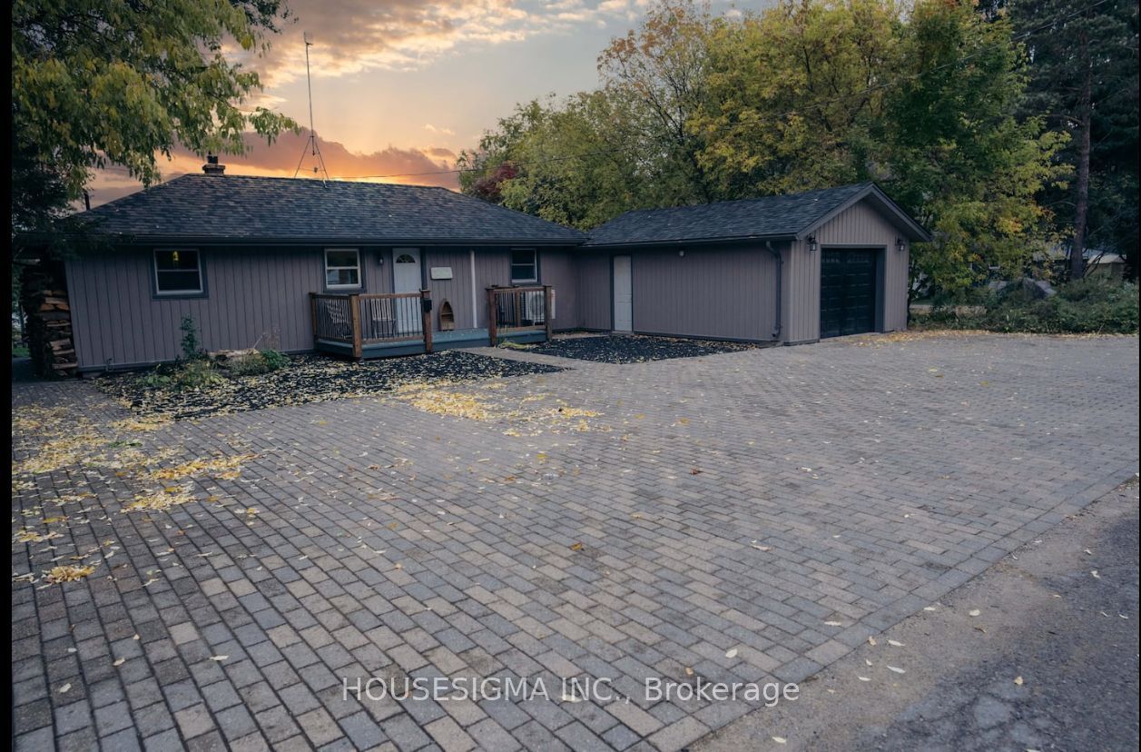 21063 Riverview Drive, Thames Centre, ON N0M 2P0