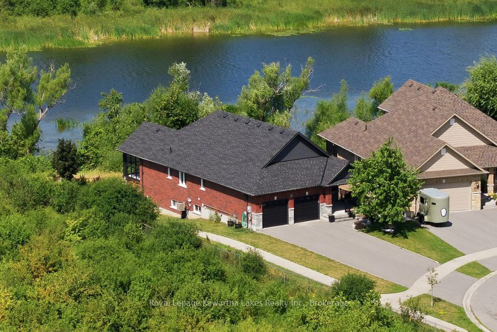 25 Barron Boulevard, Kawartha Lakes, ON K9V 0C4