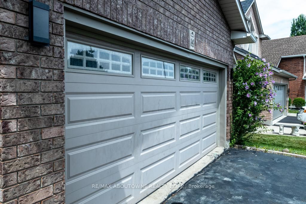 14 SABLE Drive, Hamilton, ON L9K 1K9 photo 5