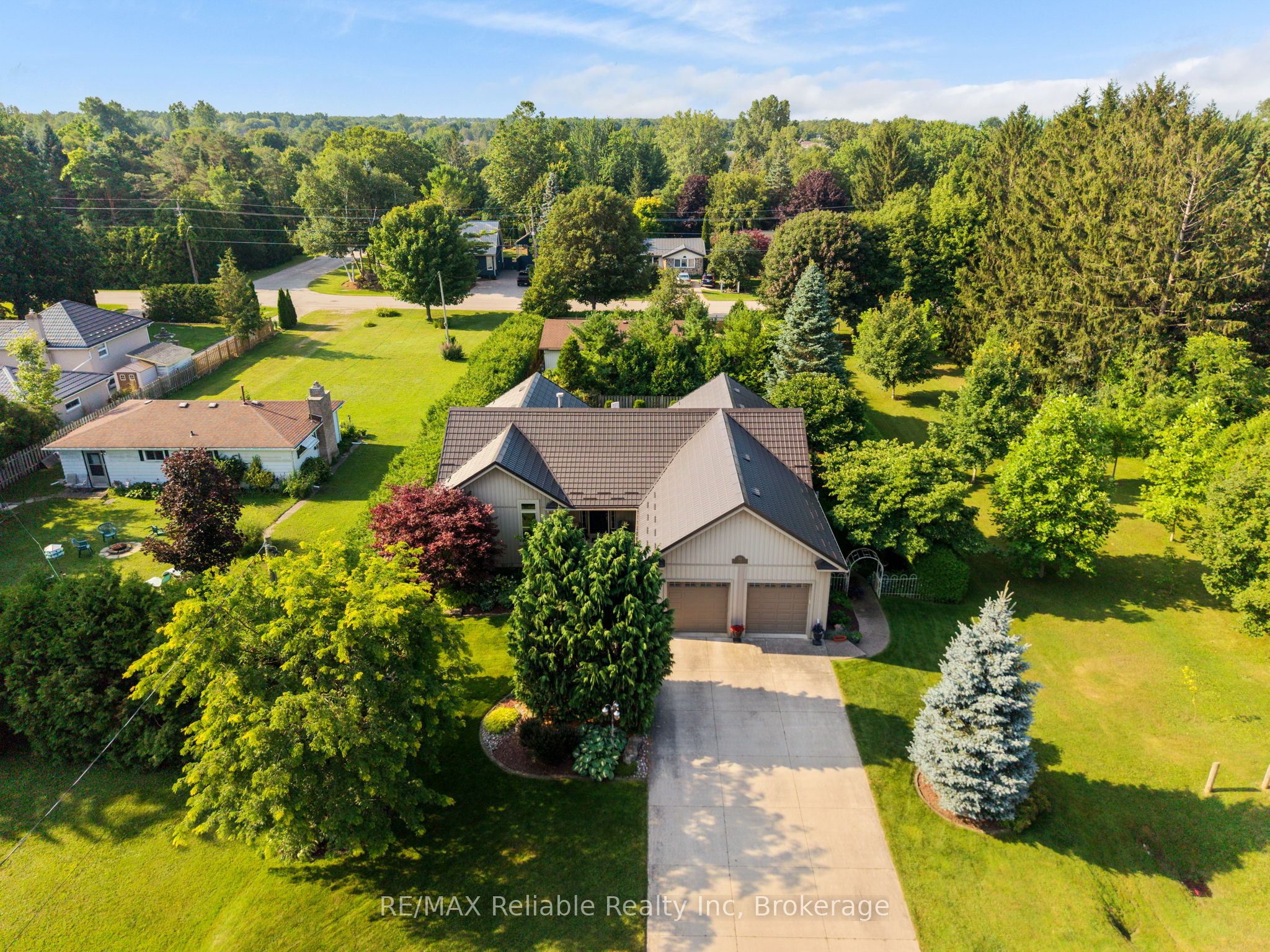 54 VICTORIA Street, Bluewater, ON N0M 1G0 photo 2