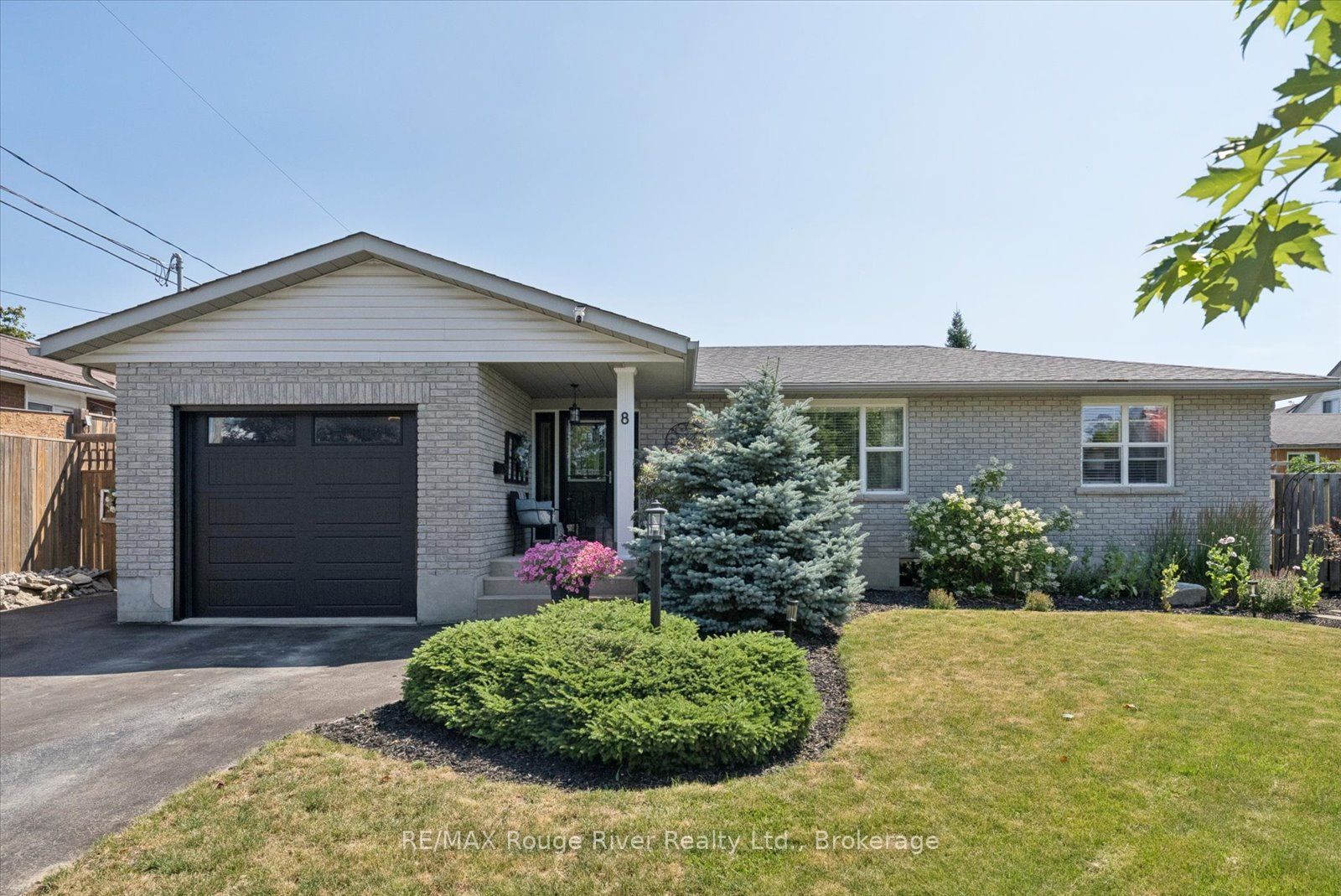 8 St. James Street, Kawartha Lakes, ON K9V 1L8 photo 4