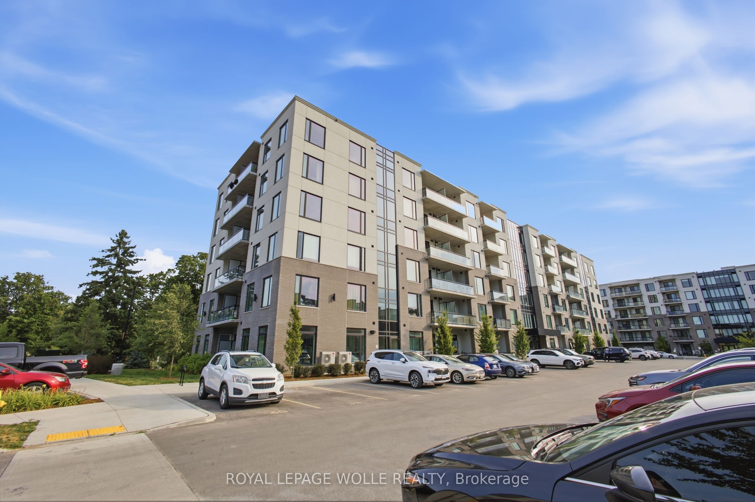 107 Roger Street 308, Waterloo, ON N2J 0G2 photo 3