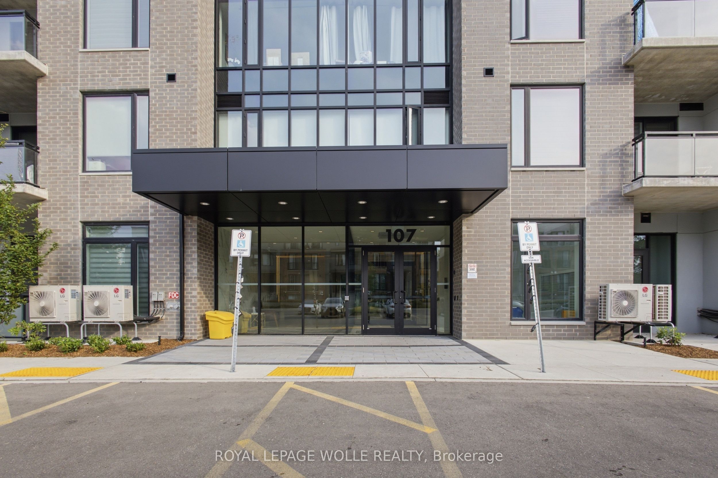 107 Roger Street 308, Waterloo, ON N2J 0G2 photo 5