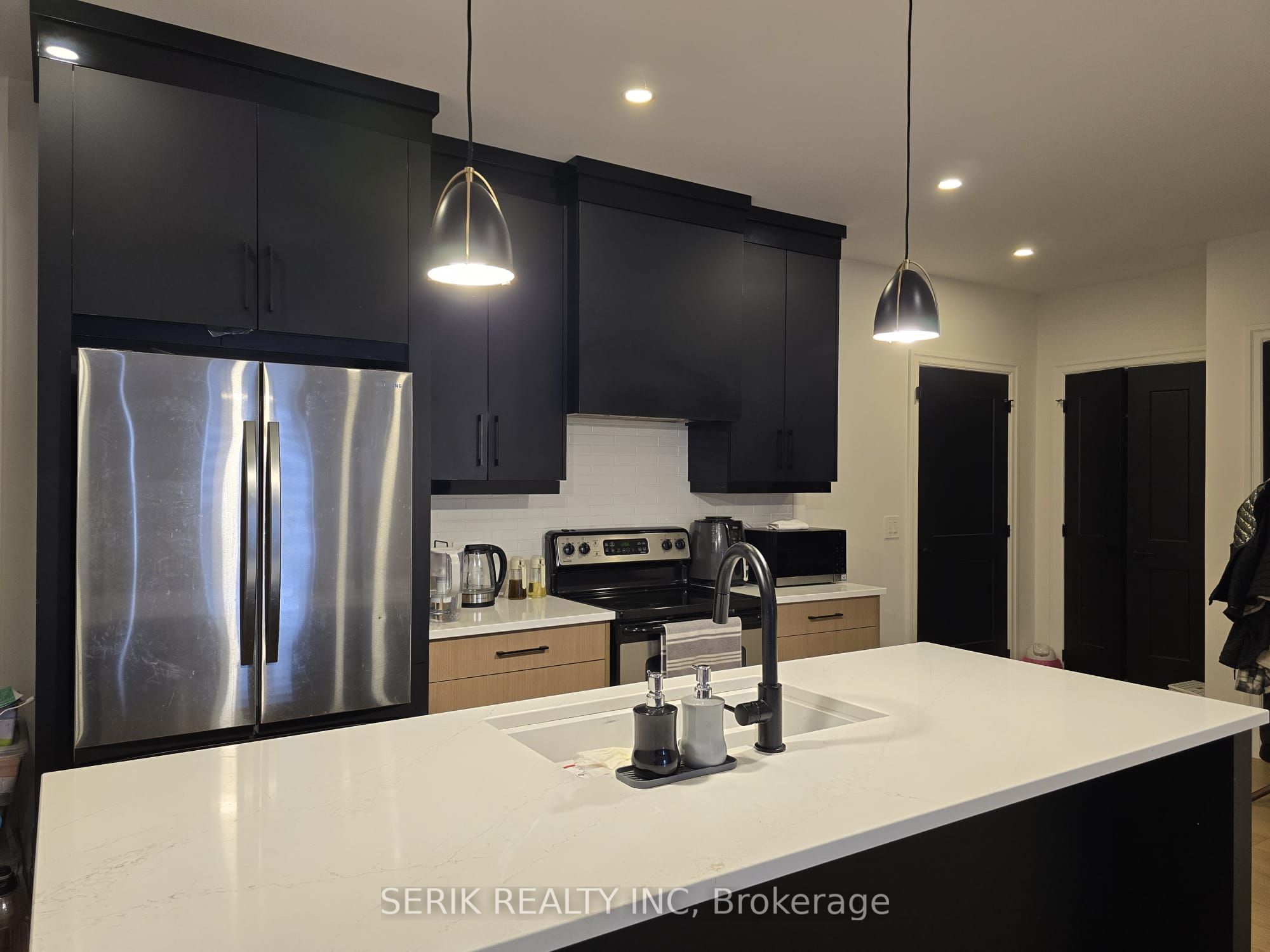 Main -7520 Splendour Drive, Niagara Falls, ON L2H 3V8 photo 3