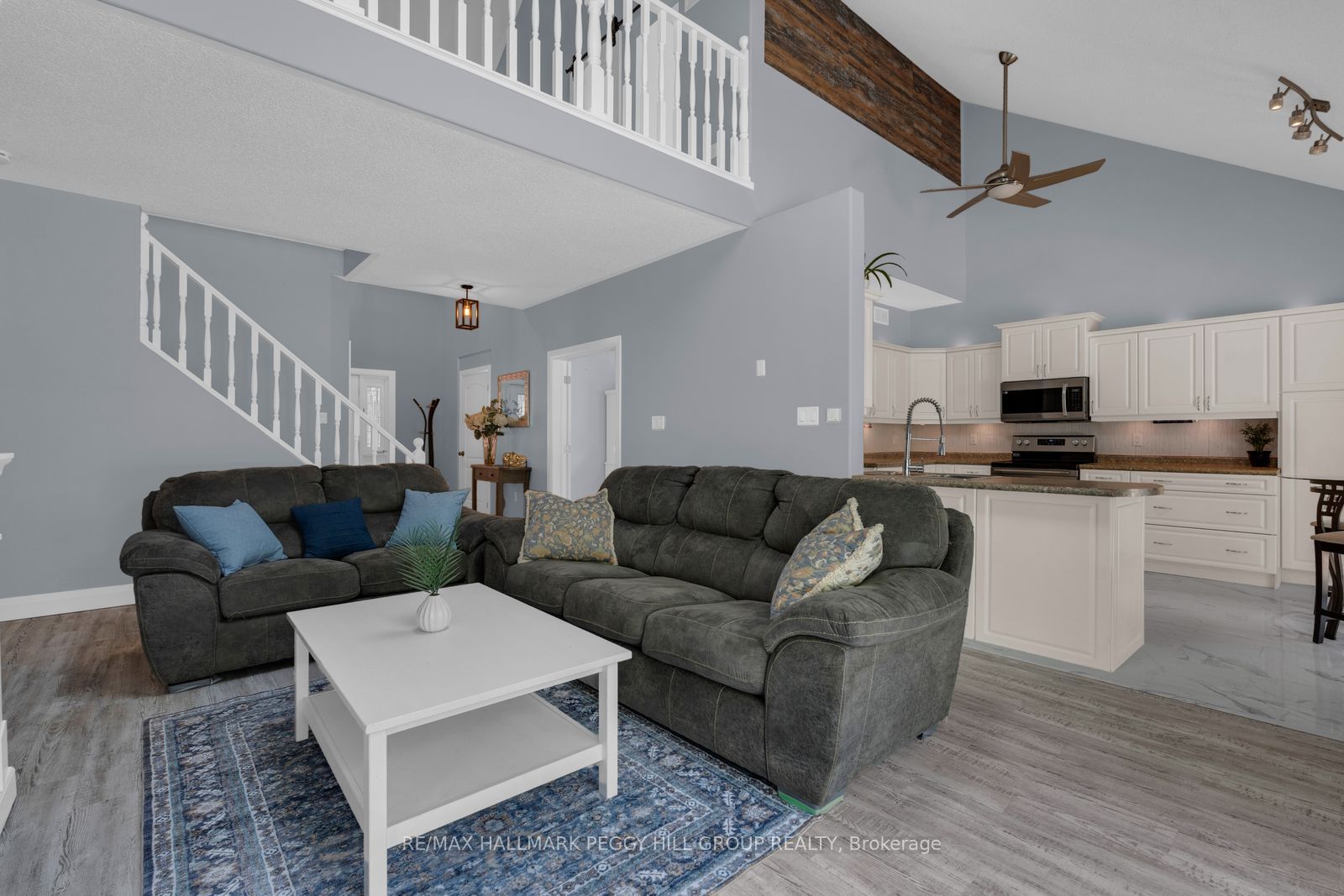 155 Forest Glen Drive, Gravenhurst, ON P1P 1A1 photo 5