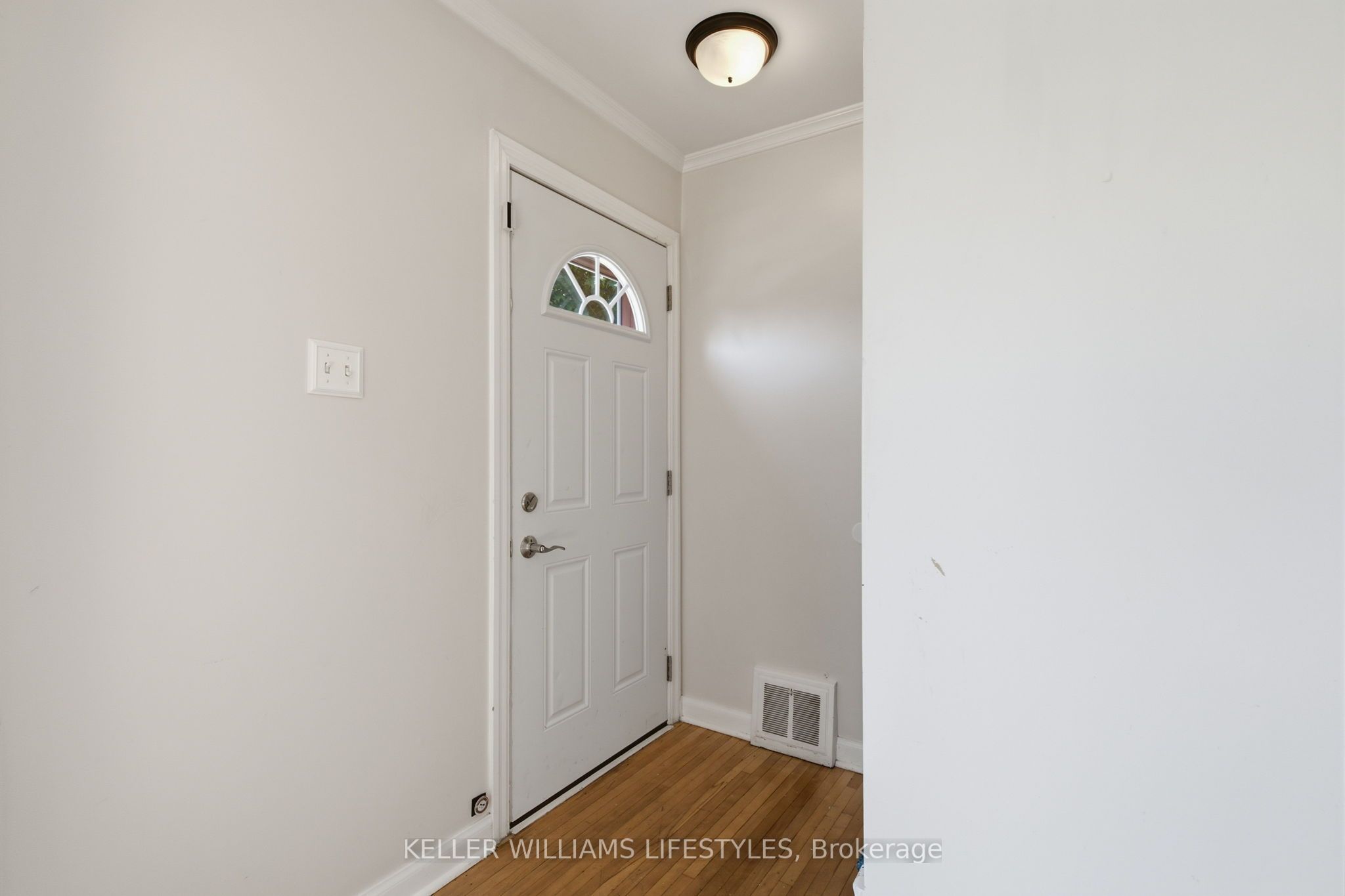 60 CHURCHILL Crescent, St. Thomas, ON N5R 1P5 photo 3