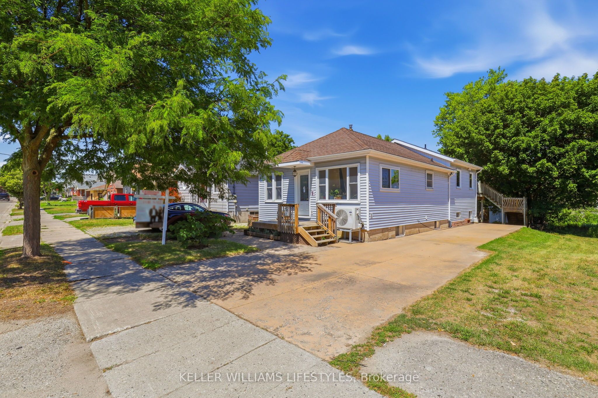 118 Emery Street W, London South, ON N6J 1S1 photo 3