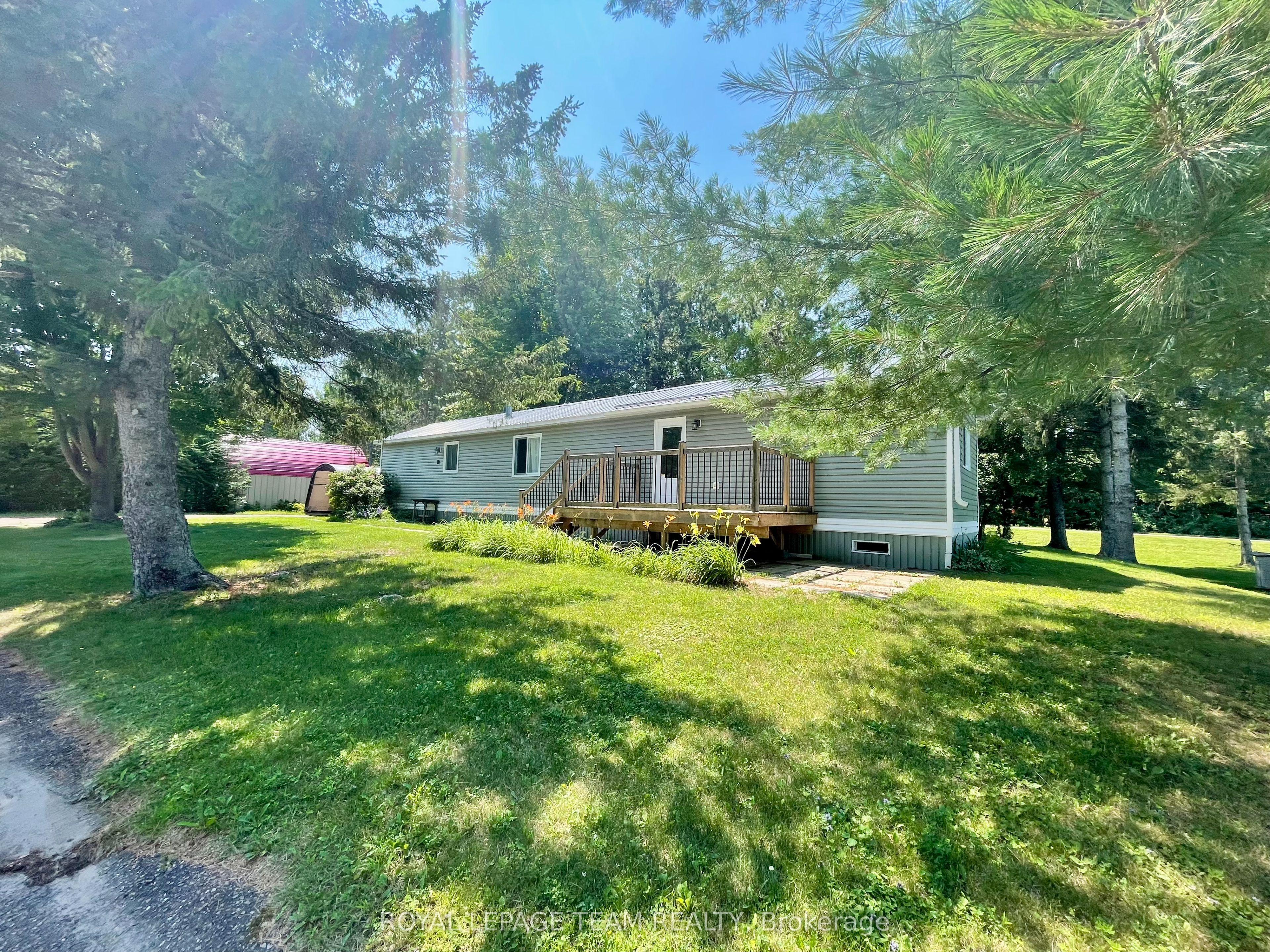 10 ROBERT COLIN Lane, Whitewater Region, ON K0J 1K0 photo 3