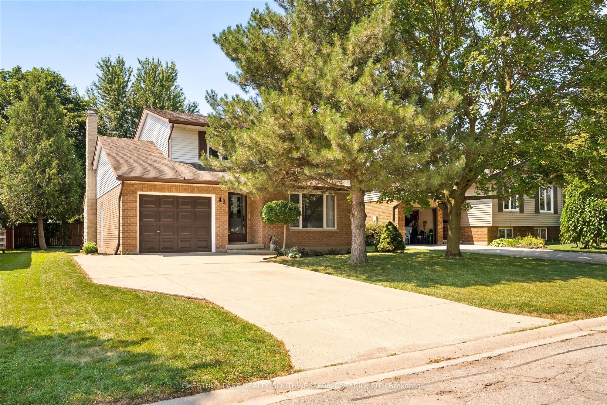 43 Mcgregor Street, Stratford, ON N4Z 1G5 photo 2