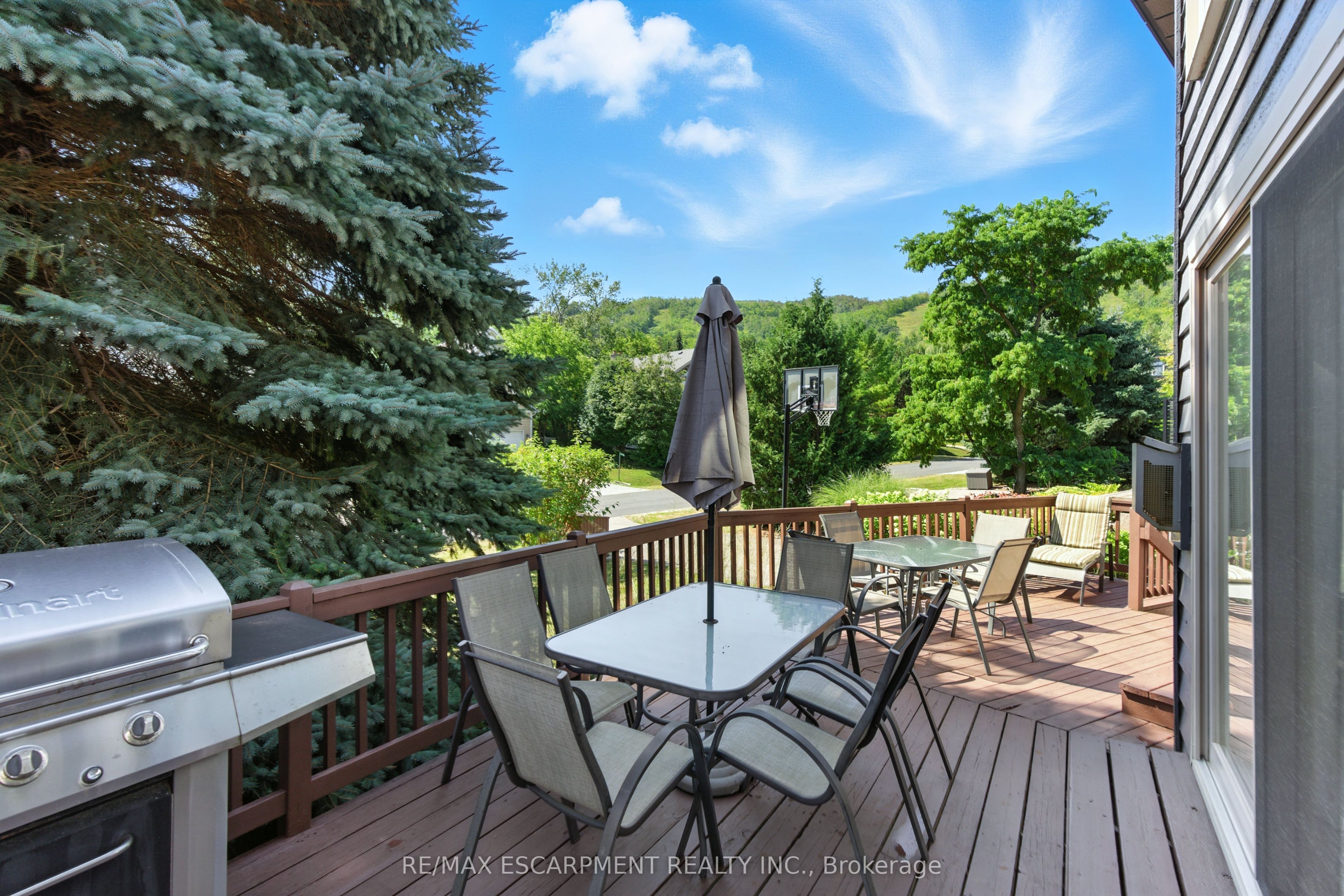 115 Pioneer Lane, Blue Mountains, ON L9Y 0M6 photo 3