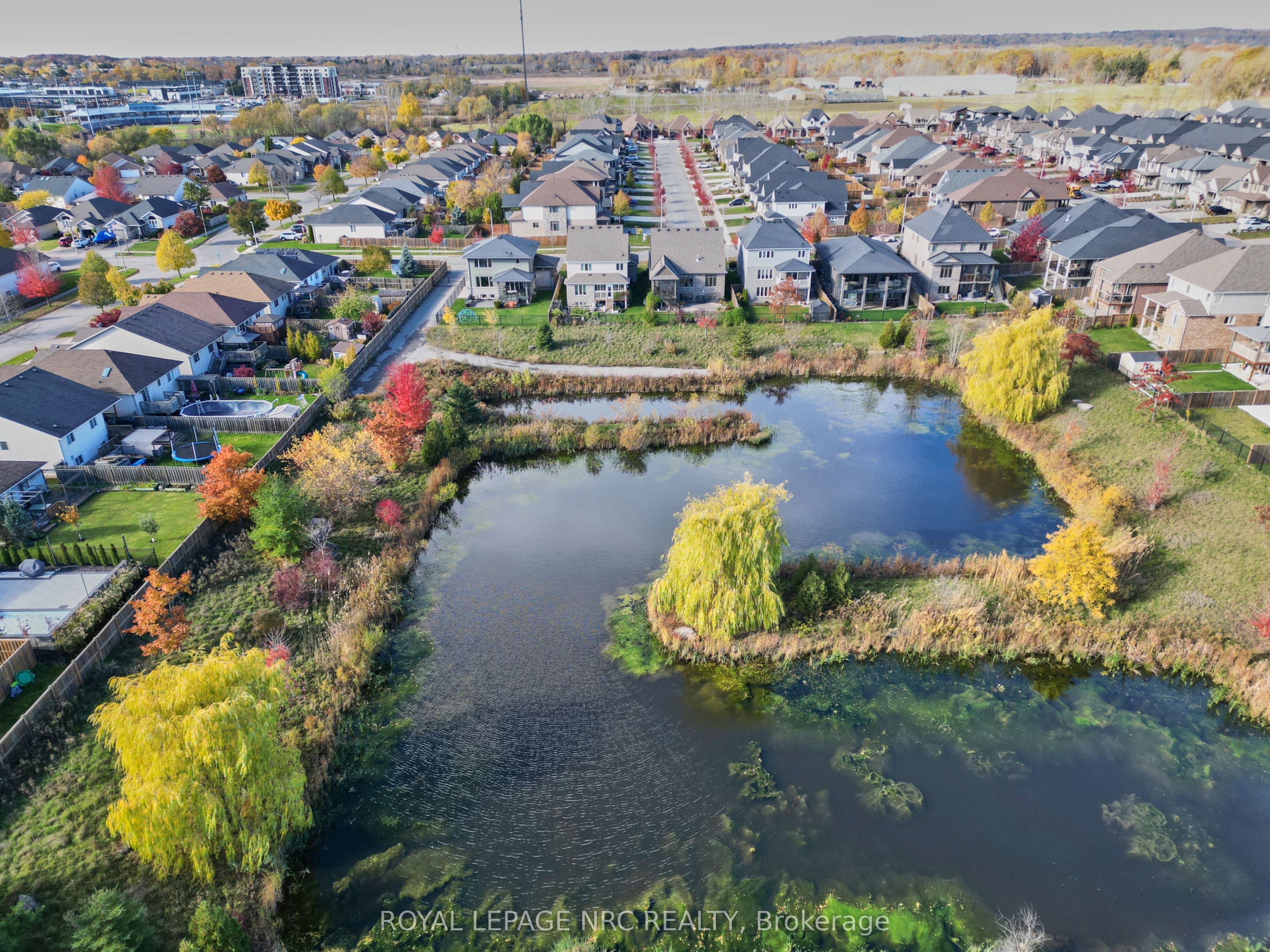80 Days Avenue, Thorold, ON L2V 0E6 photo 2